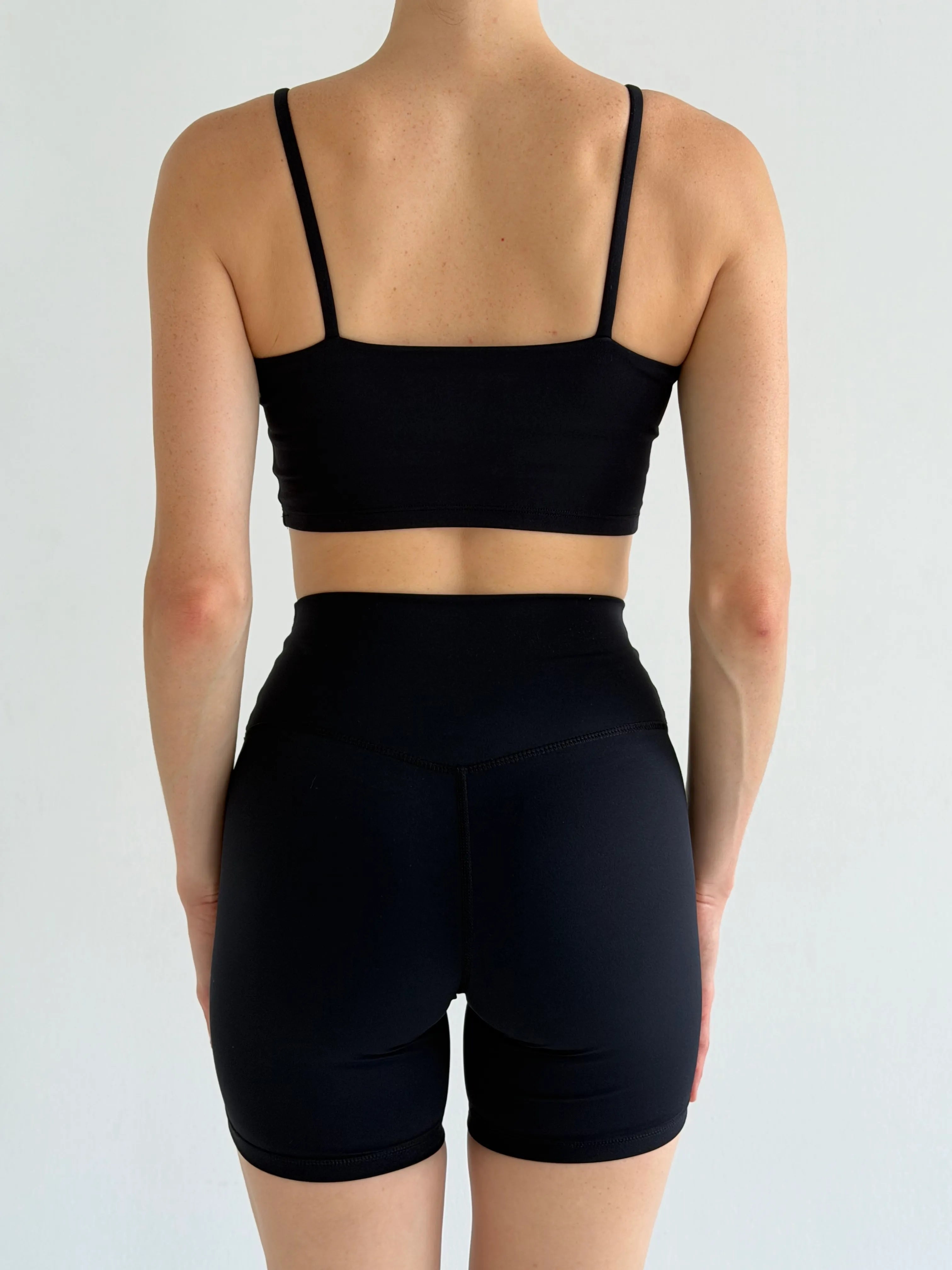 Yoga top with thin straps, black