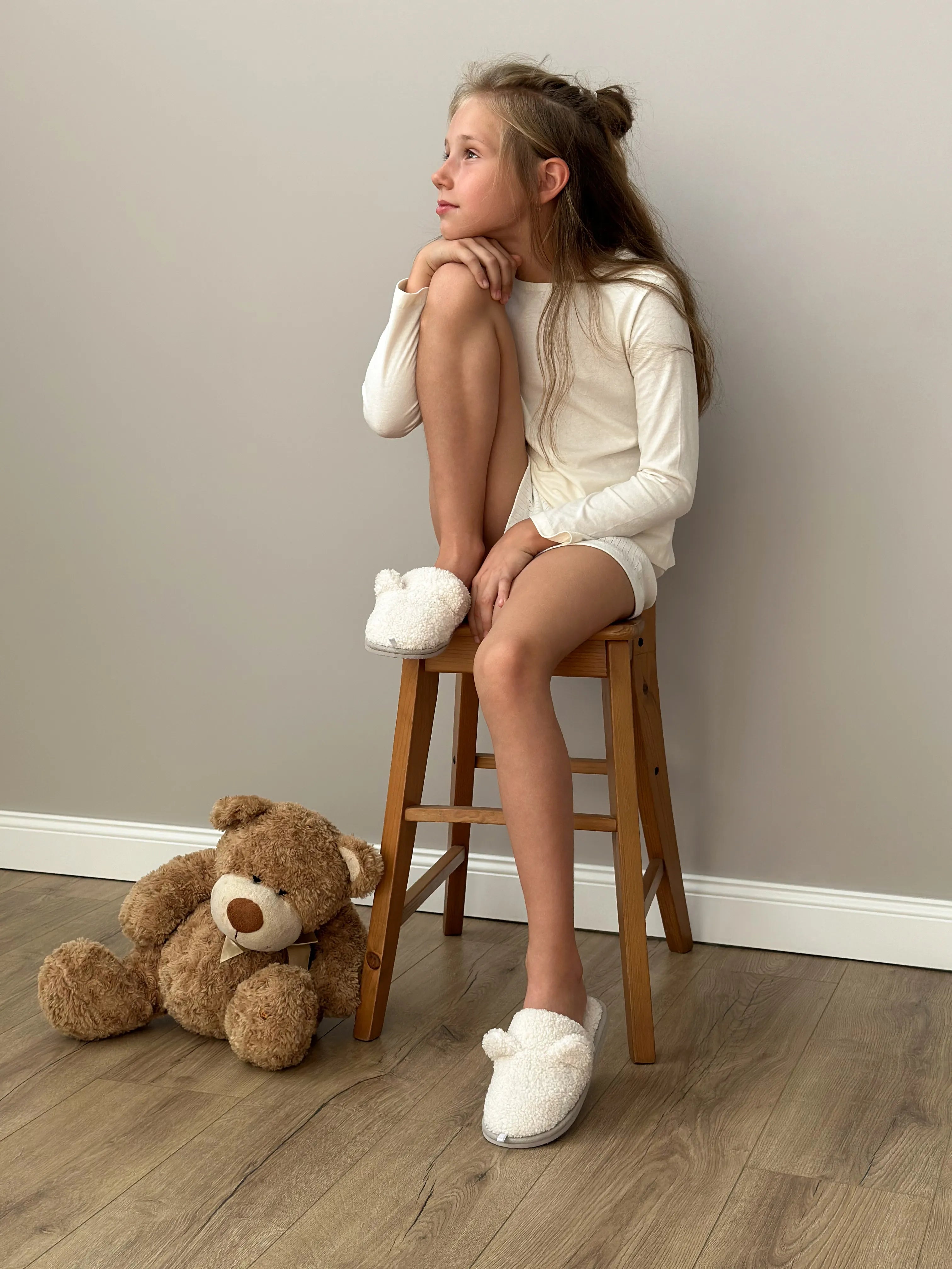 Children's fur slippers TEDDI white