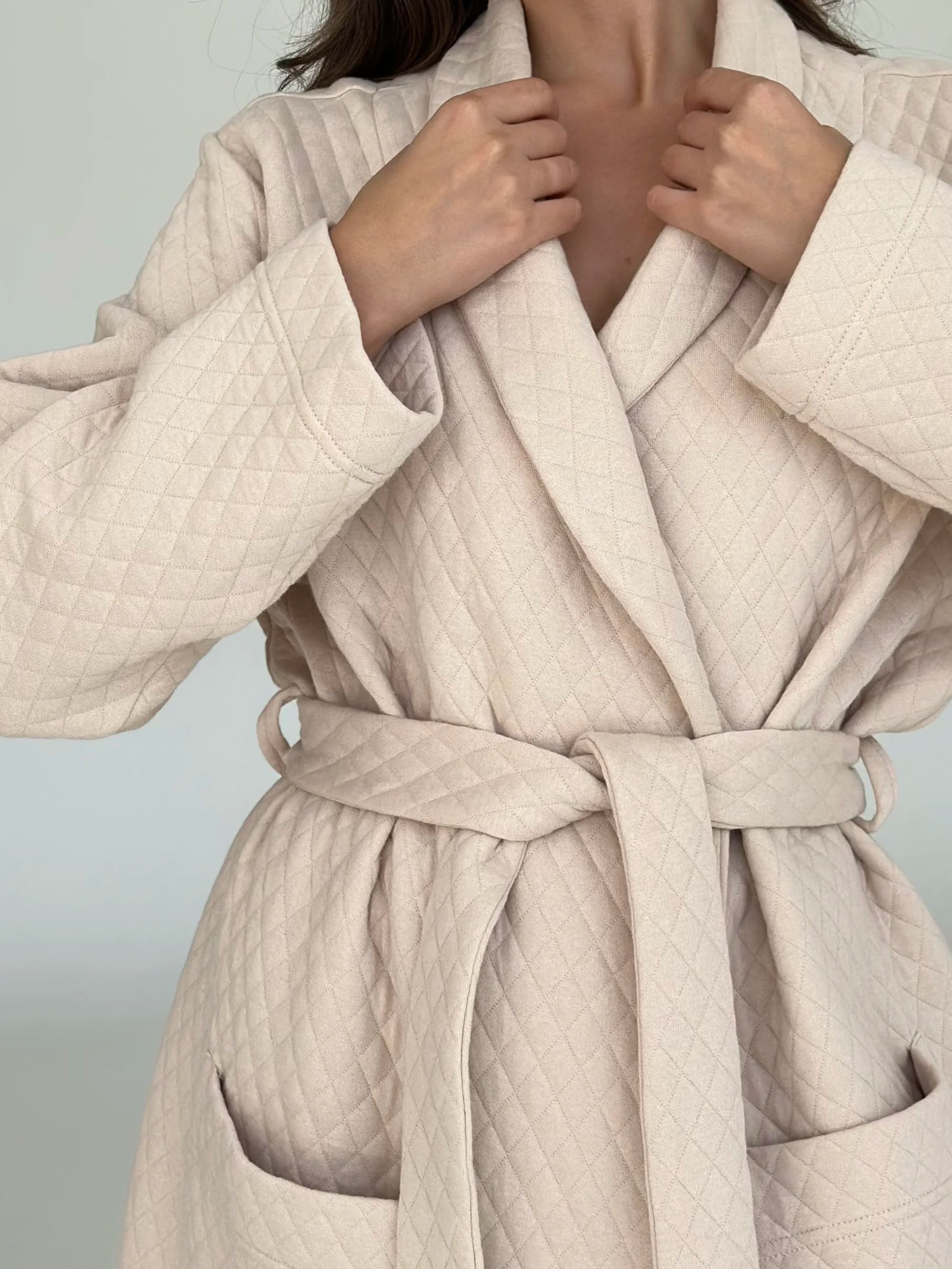Beige quilted knitwear bathrobe