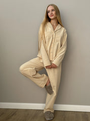 Flannel pajama set milky with small dots