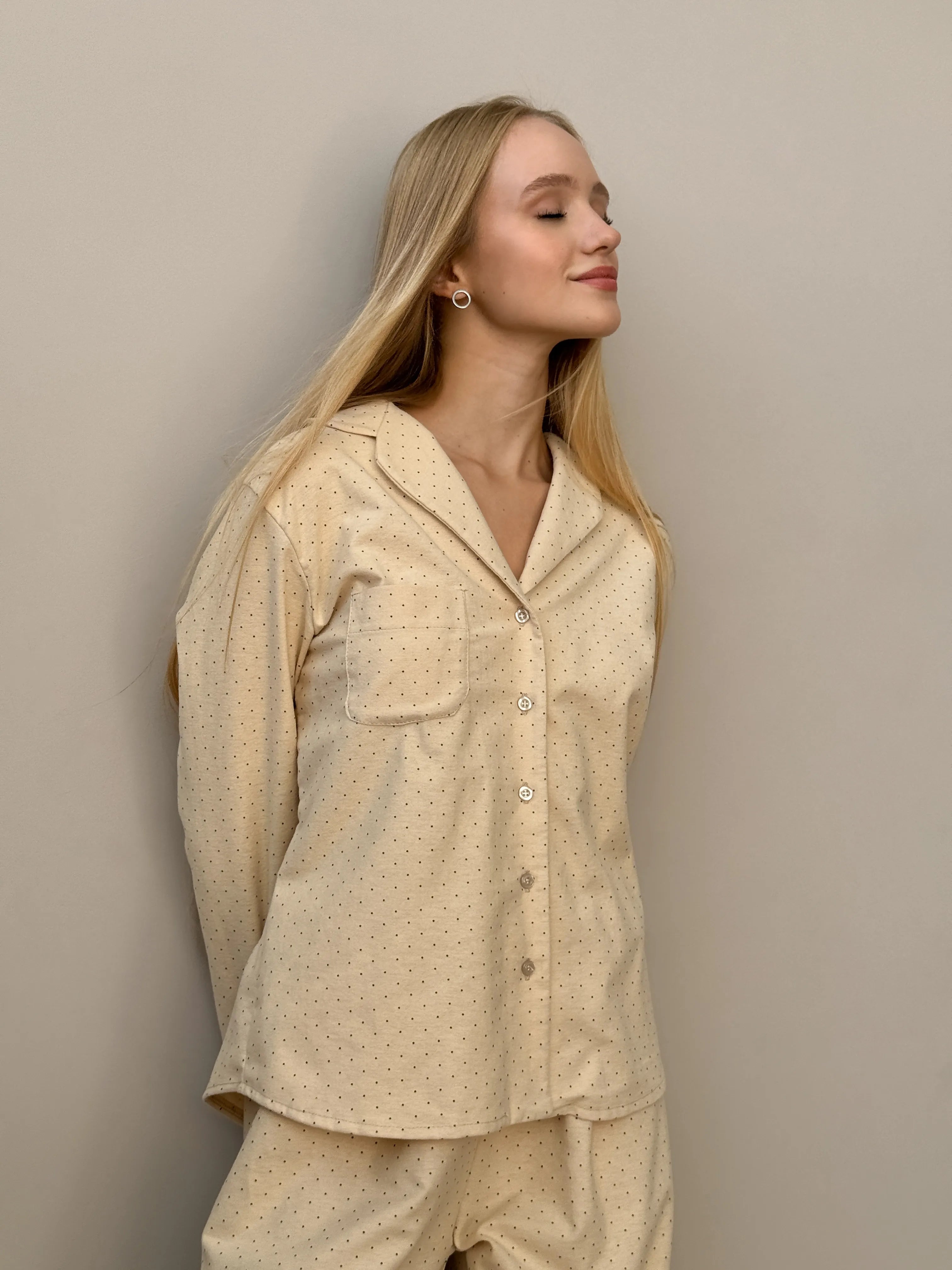 Flannel pajama set milky with small dots