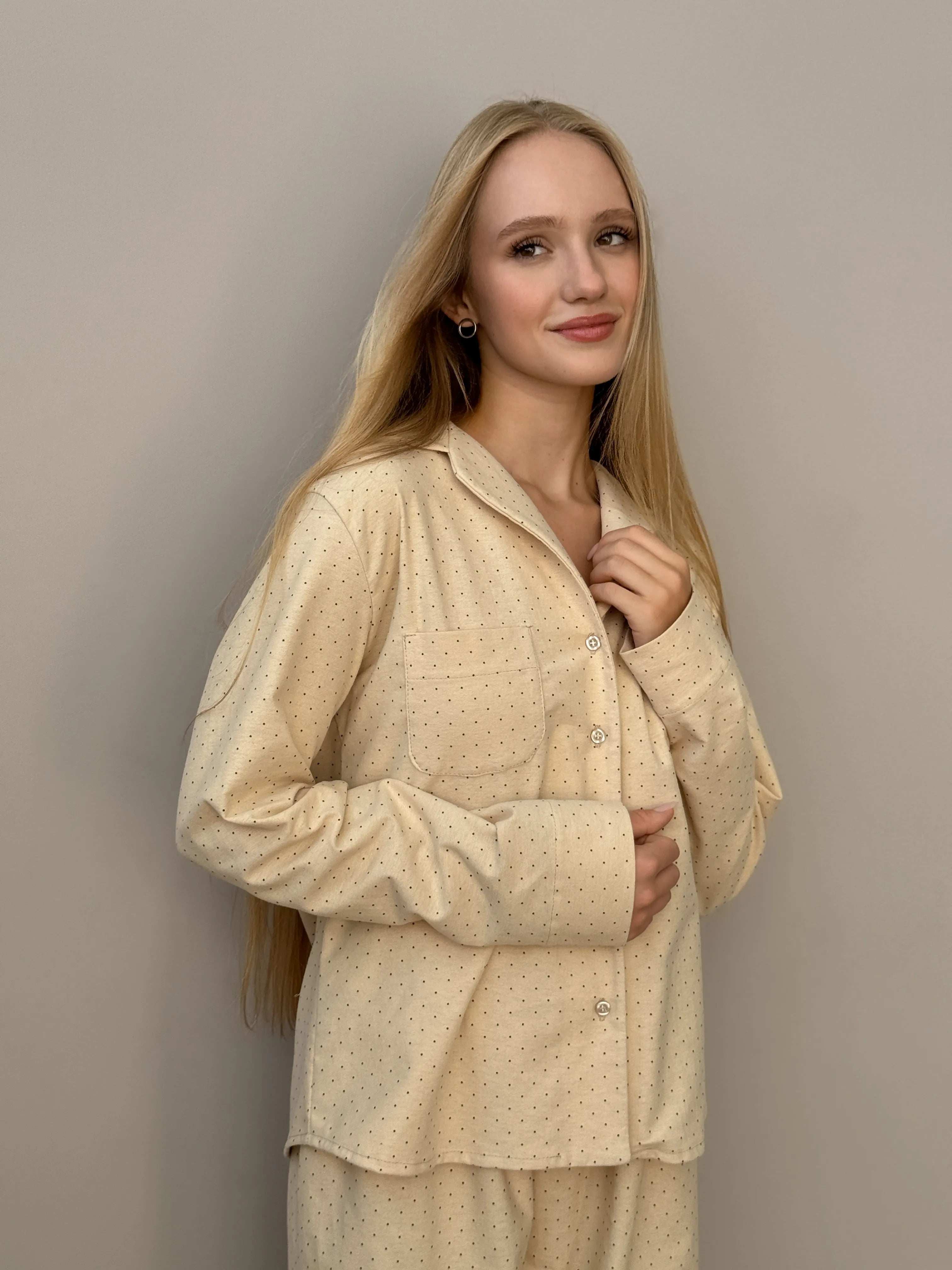 Flannel pajama set milky with small dots