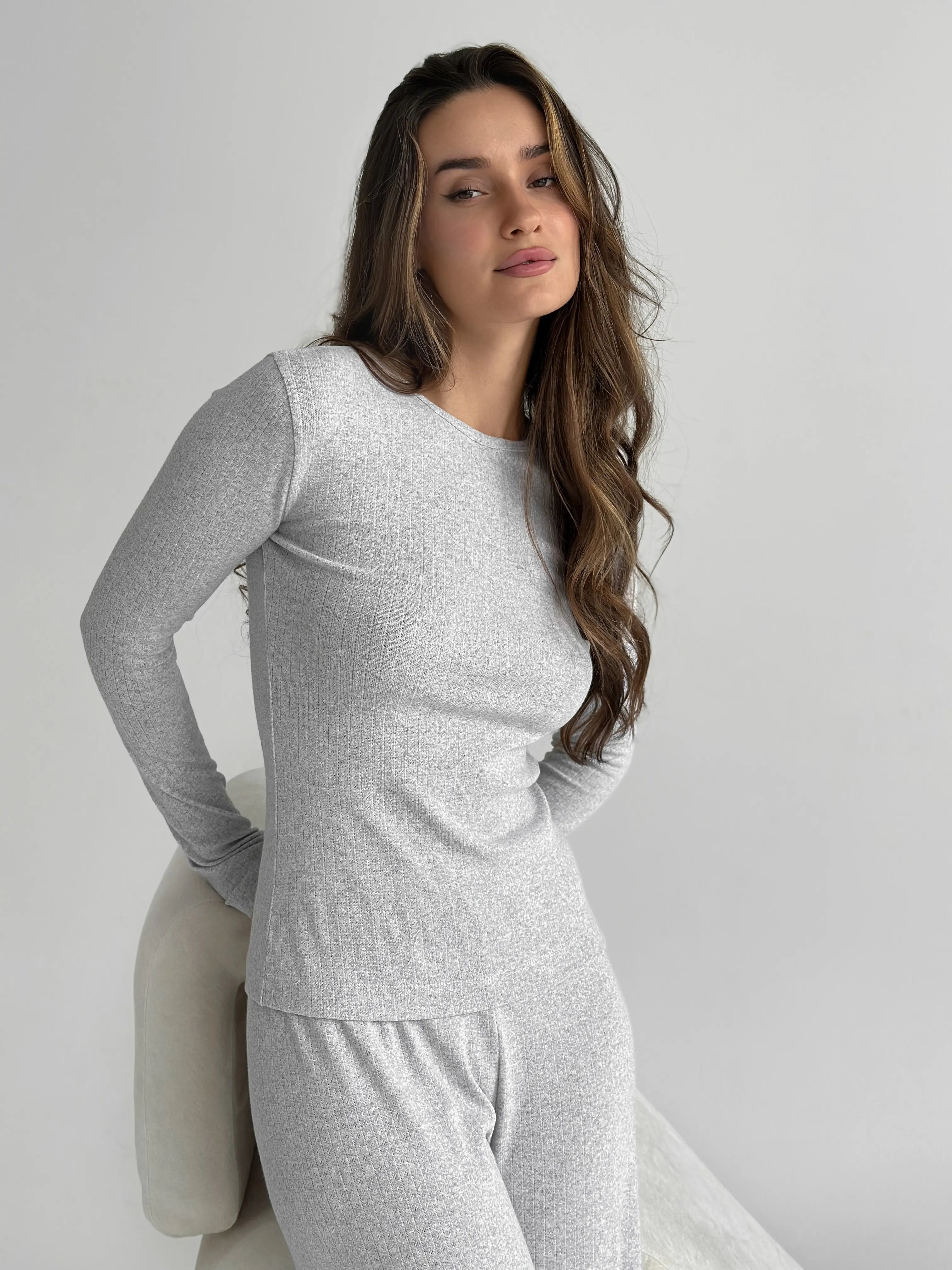 Ribbed knitted suit wide pants and longsleeves gray