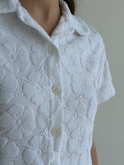 Peplum shirt and shorts suit, jacquard, flower, white
