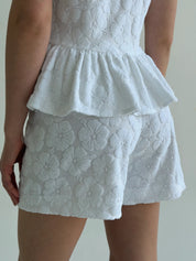 Peplum shirt and shorts suit, jacquard, flower, white