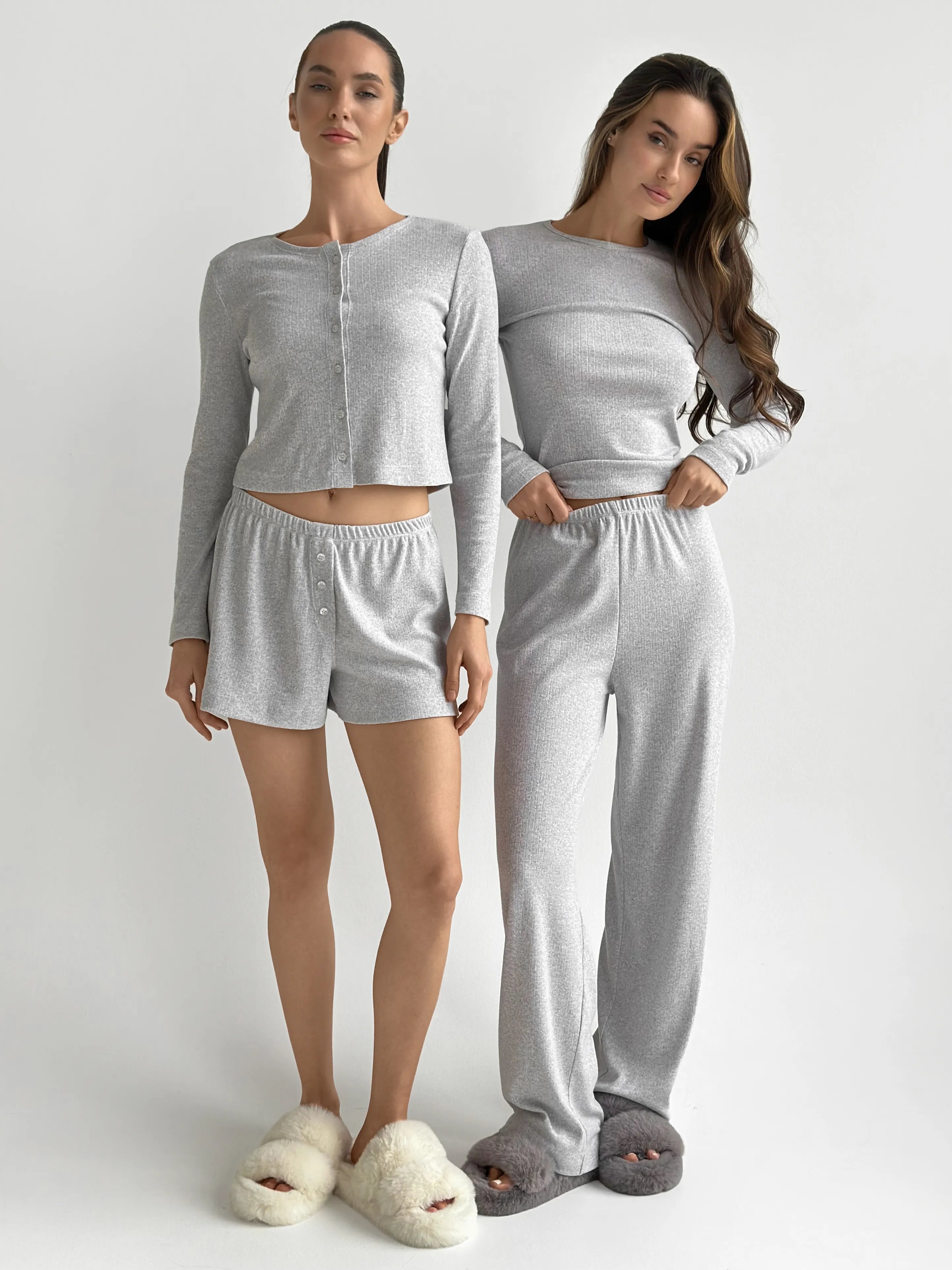 Ribbed knitted suit wide pants and longsleeves gray