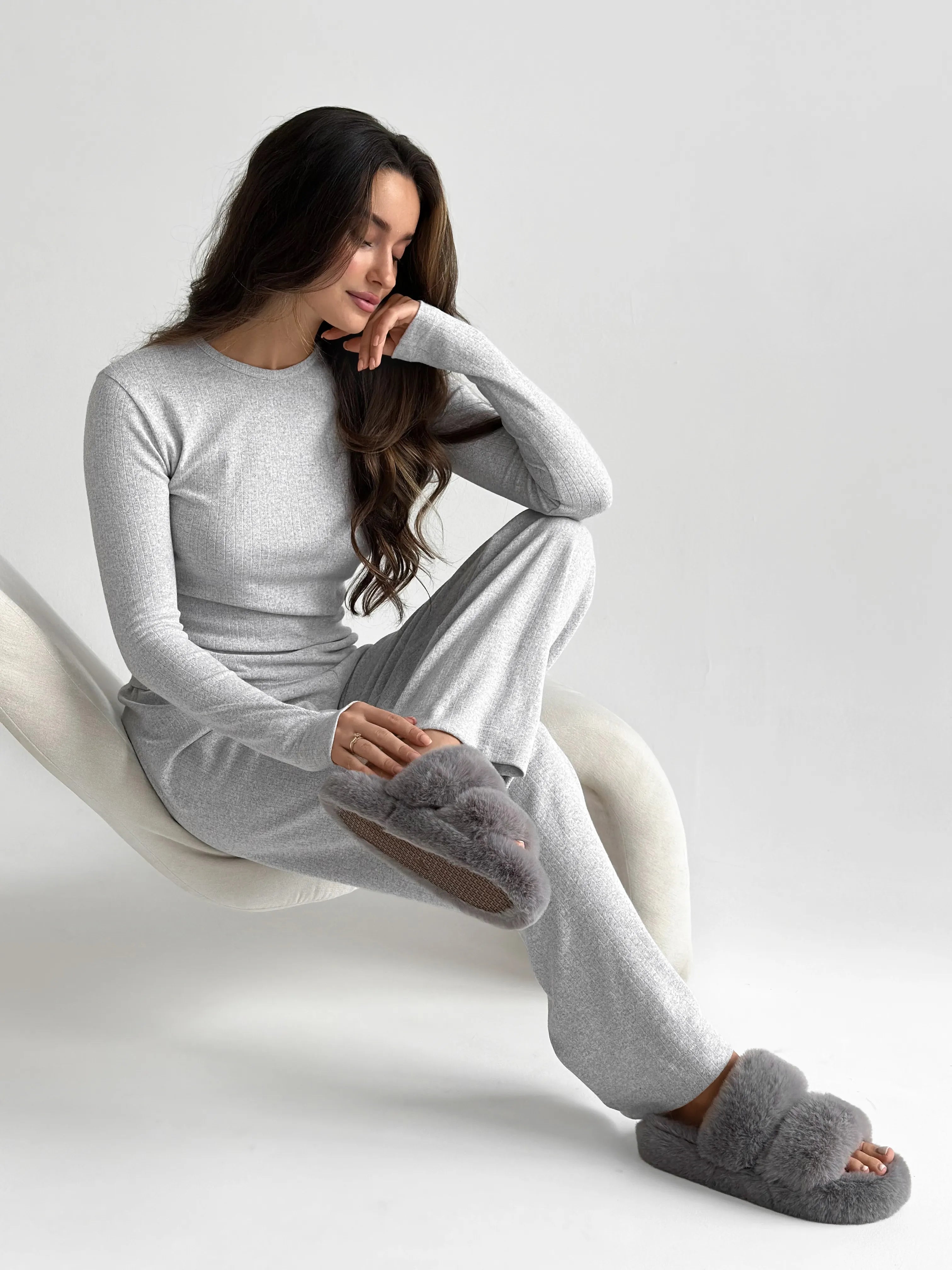 Ribbed knitted suit wide pants and longsleeves gray