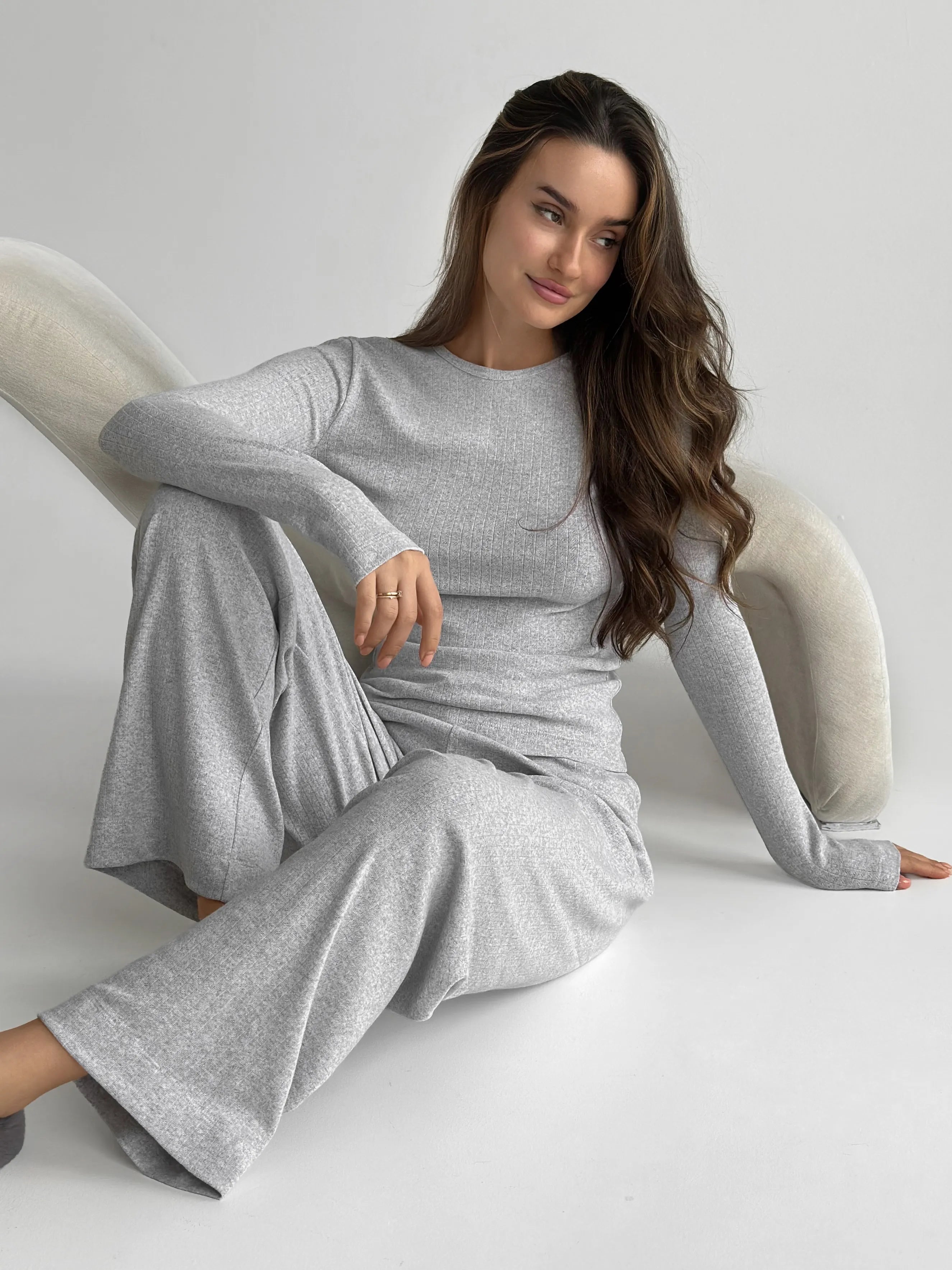 Ribbed knitted suit wide pants and longsleeves gray