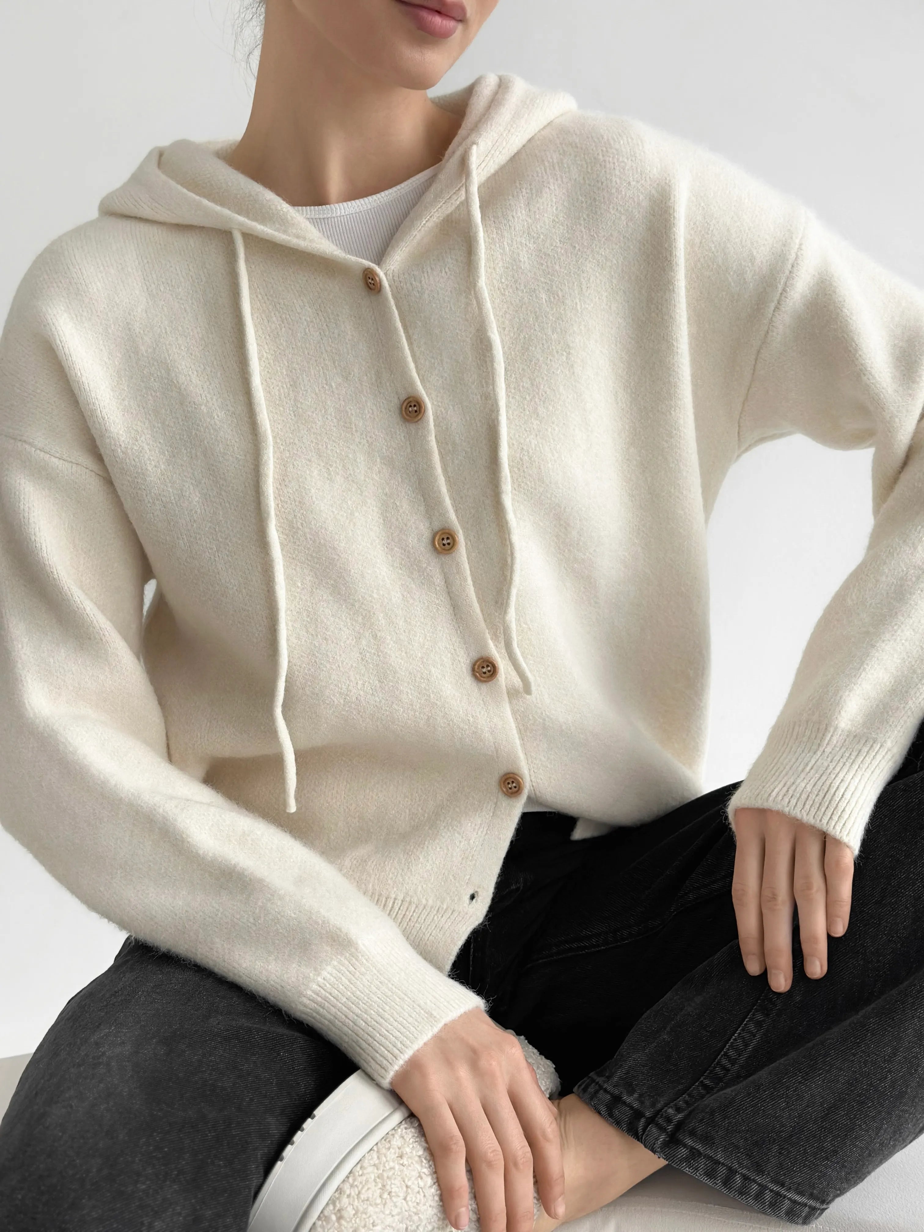 Hooded cardigan with brown buttons, milky