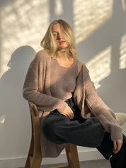 Soft knitted fluffy cardigan brown