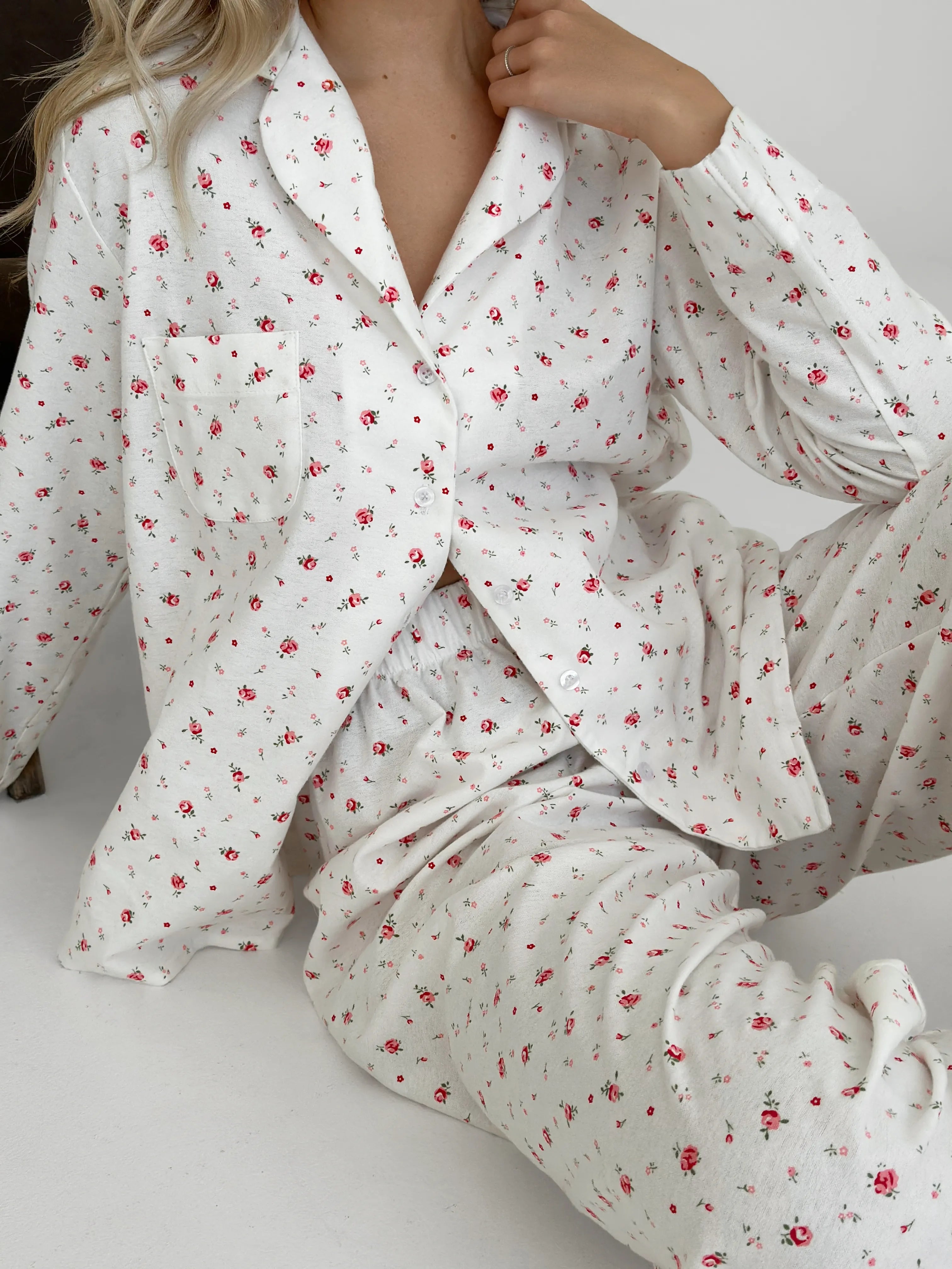 Flannel pajama set white "rose"