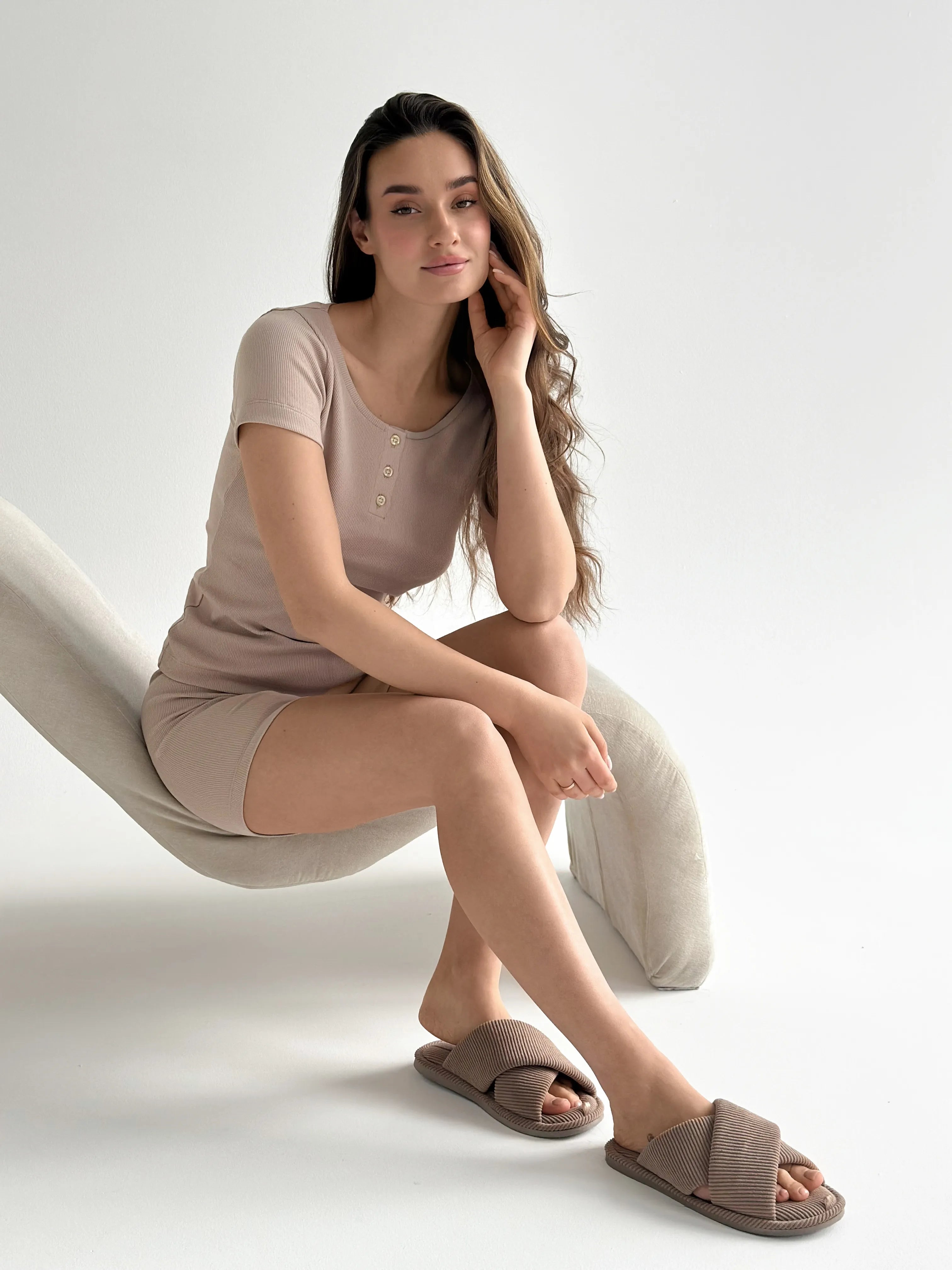 Ribbed button-down T-shirt beige