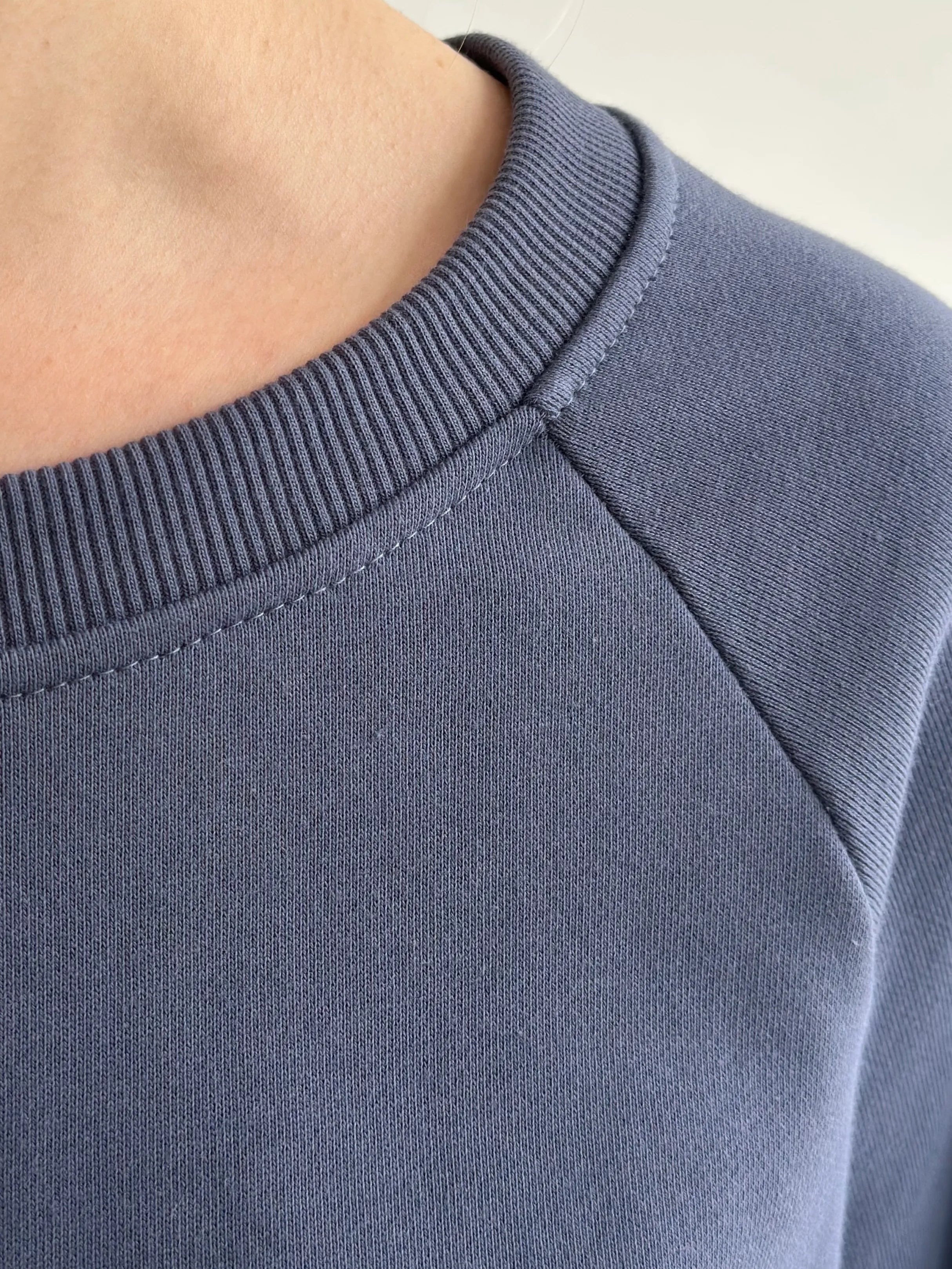 Cotton Sweatshirt knitwear 3-thread blue