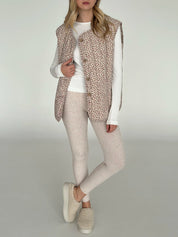 Quilted flannel Vest "burgundy flower" on beige