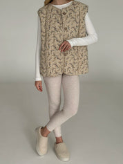 Quilted flannel Vest "multicolored flower" on dark beige