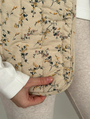 Quilted flannel Vest "multicolored flower" on dark beige