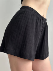 Ribbed shorts with a black gusset