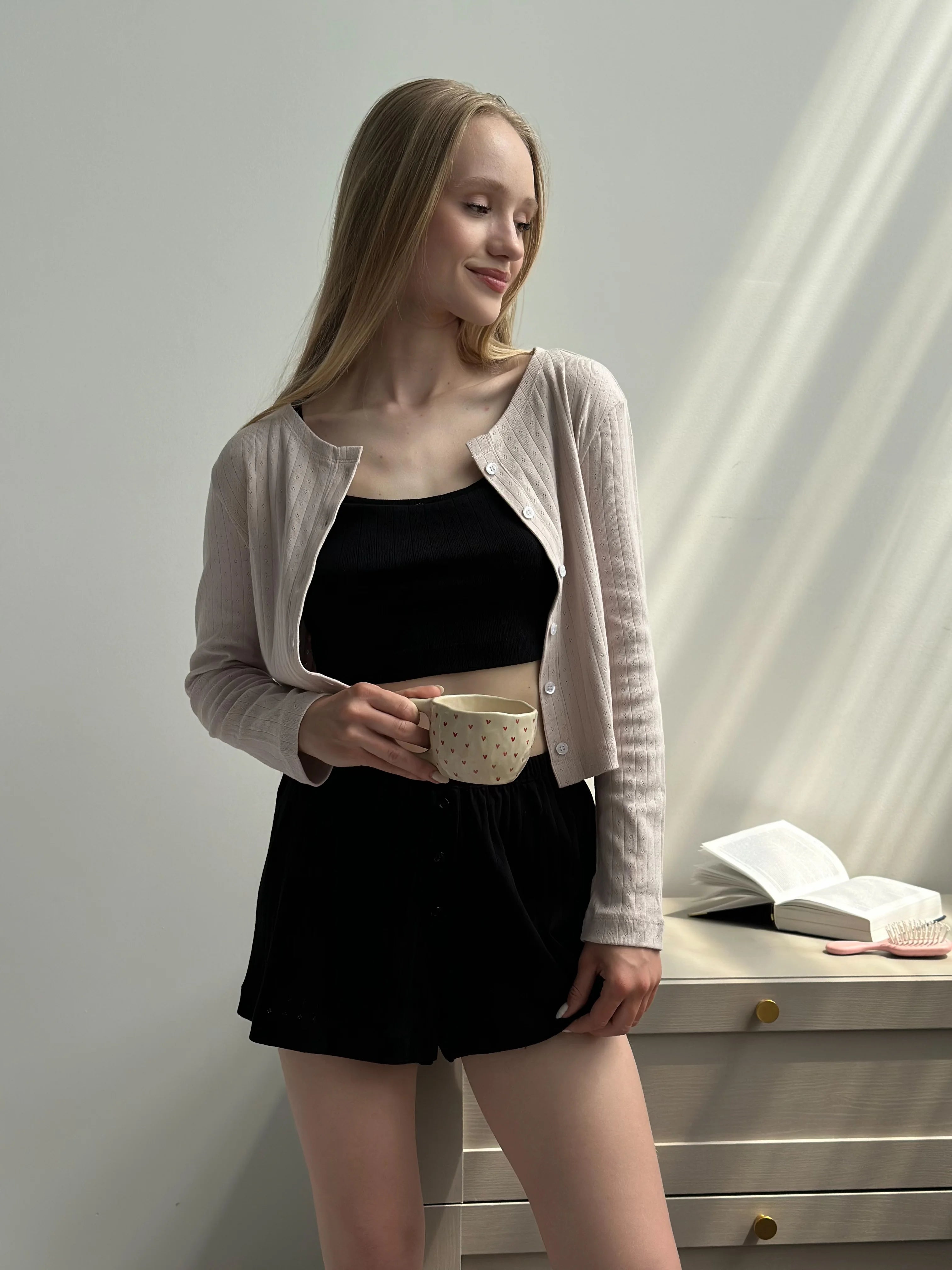 Ribbed shorts with a black gusset