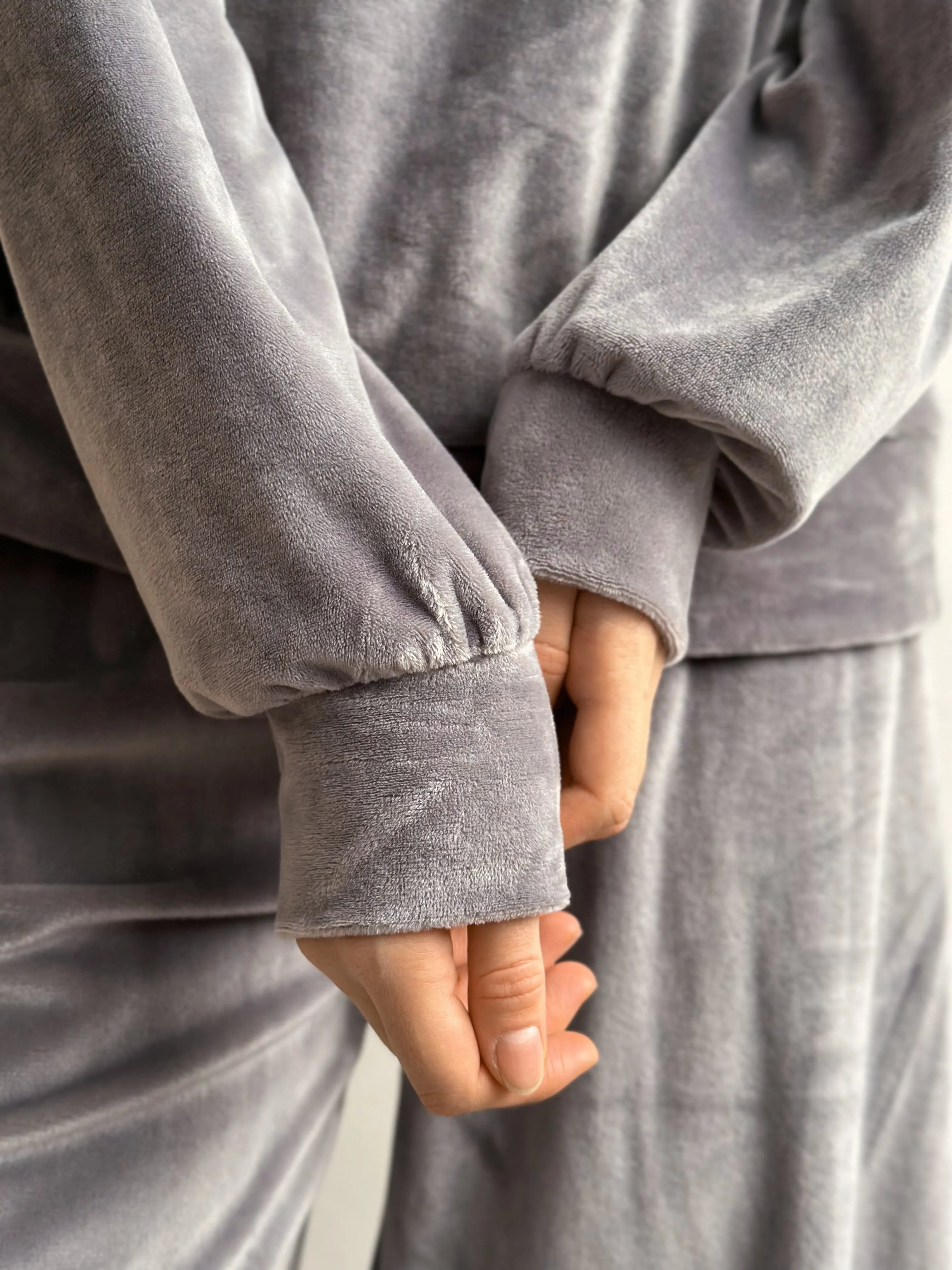 Suit velour (plush) pants + gray jacket