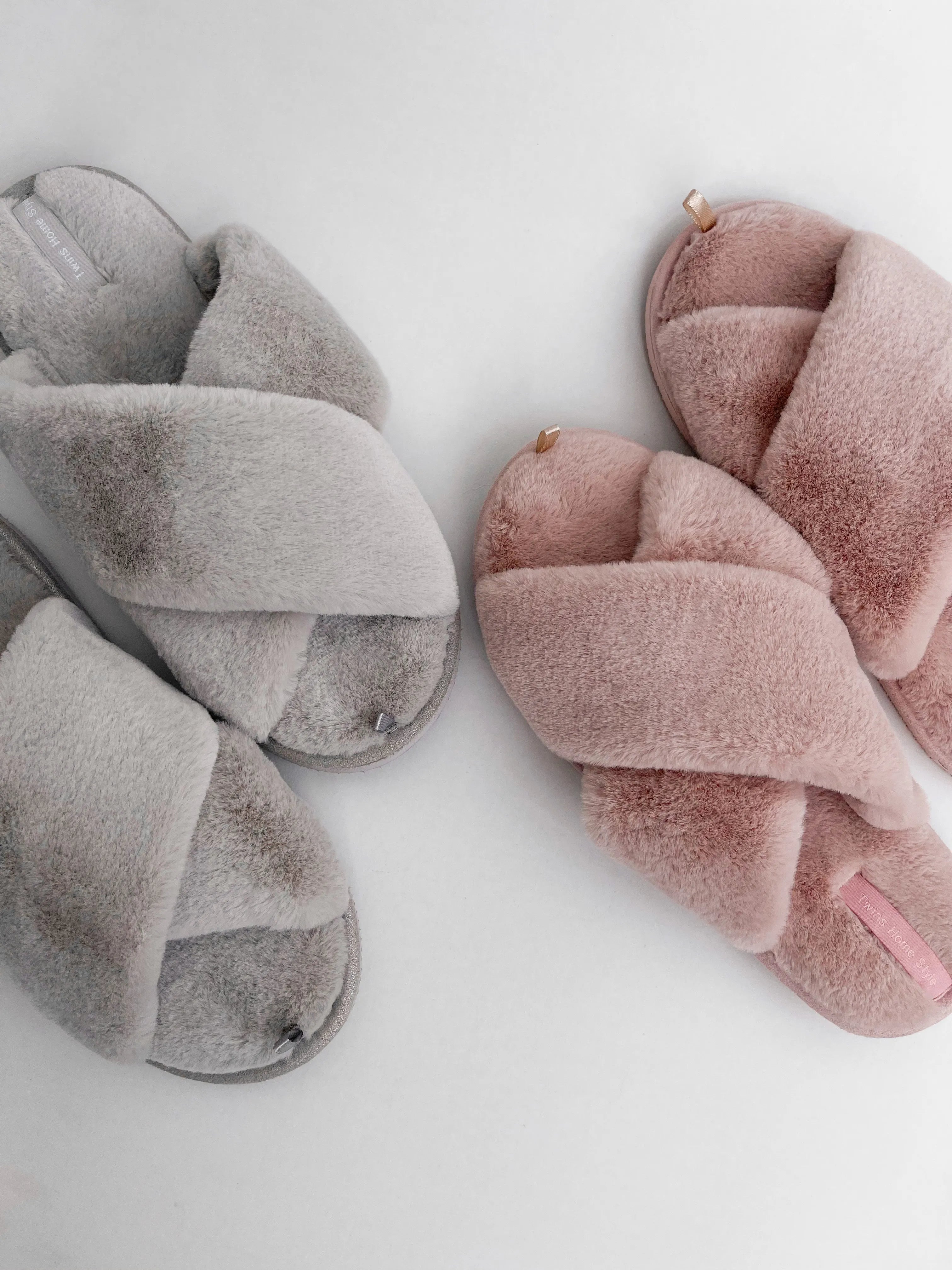 Women's slippers HS-LUX fur cross pink