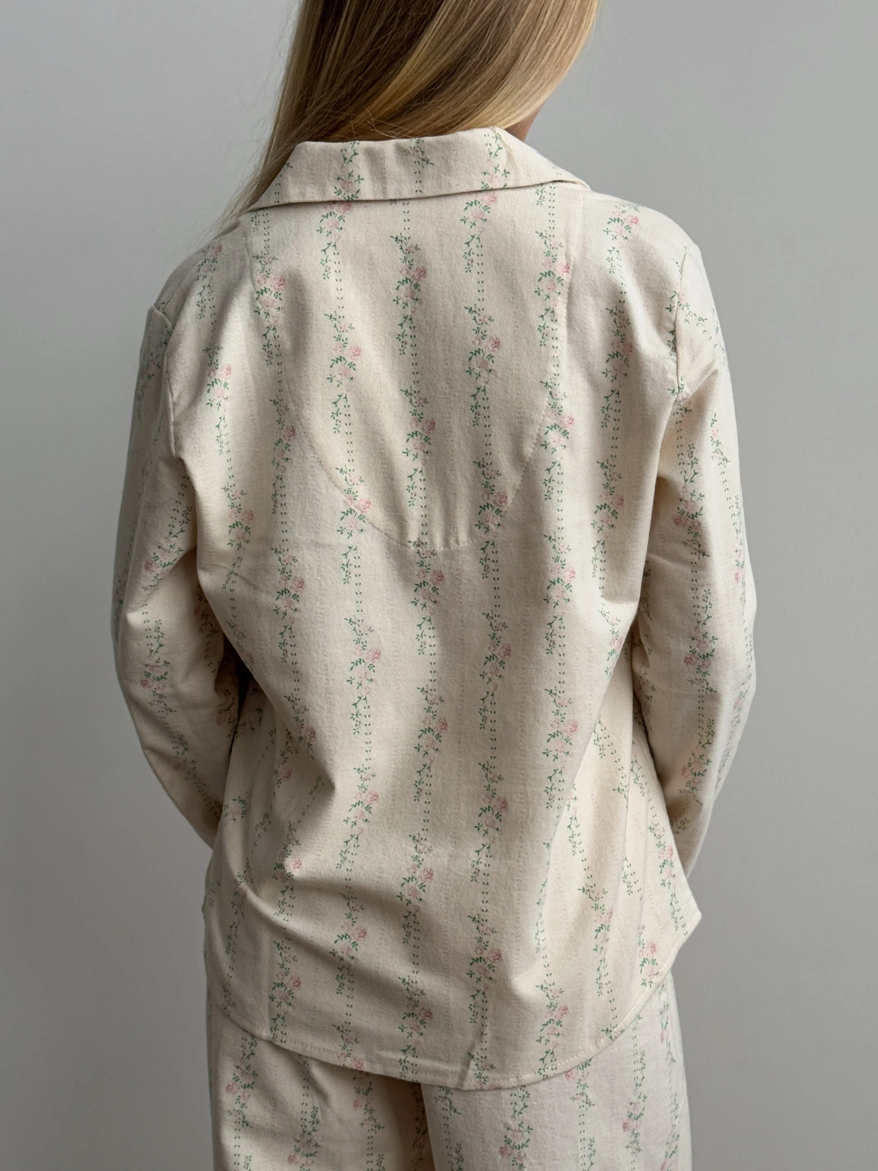 Flannel pajama set milky "flower"