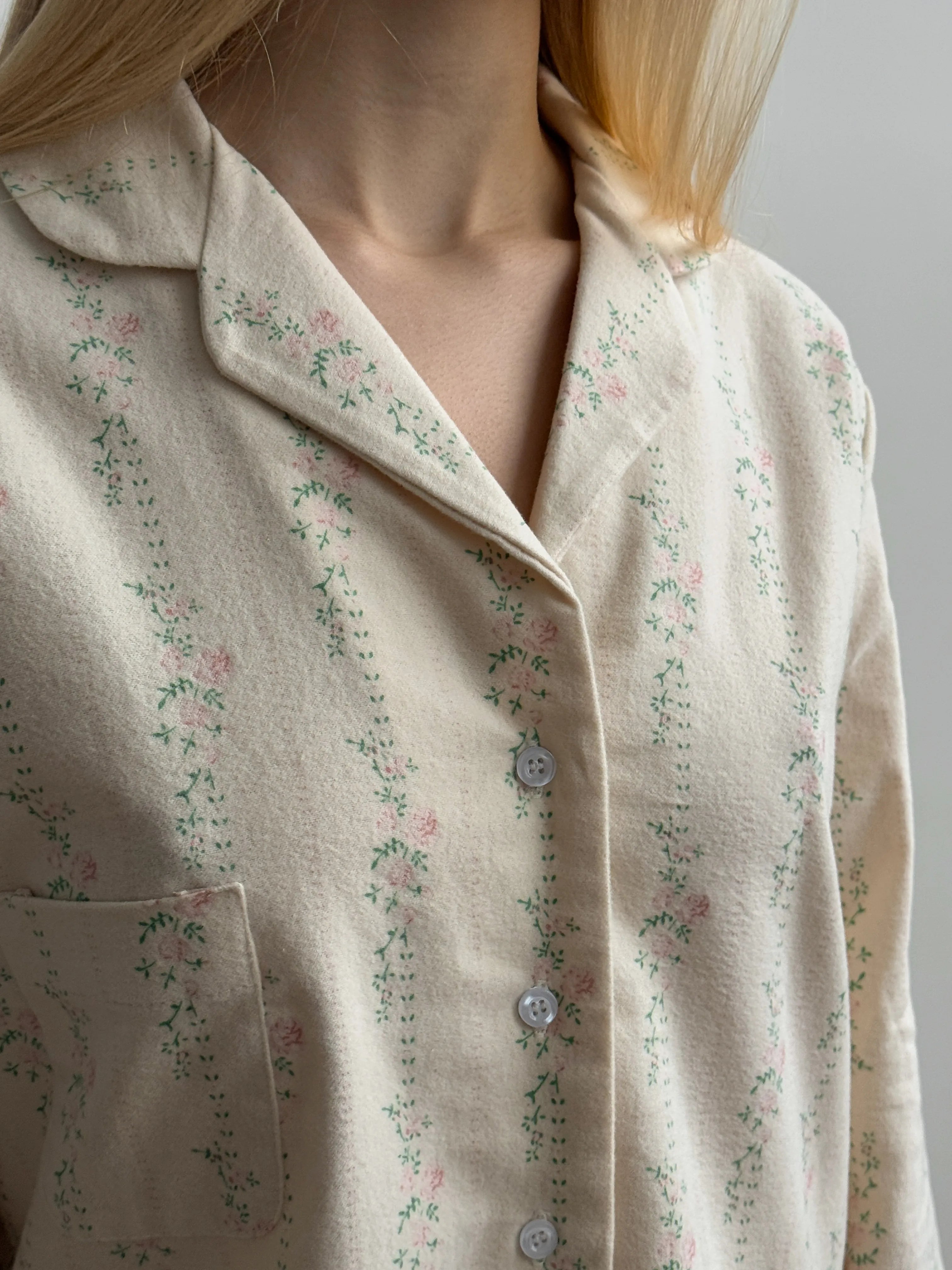 Flannel pajama set milky "flower"