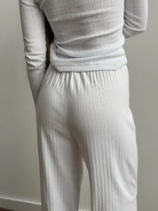 Ribbed knitted suit wide pants + longsleeves white