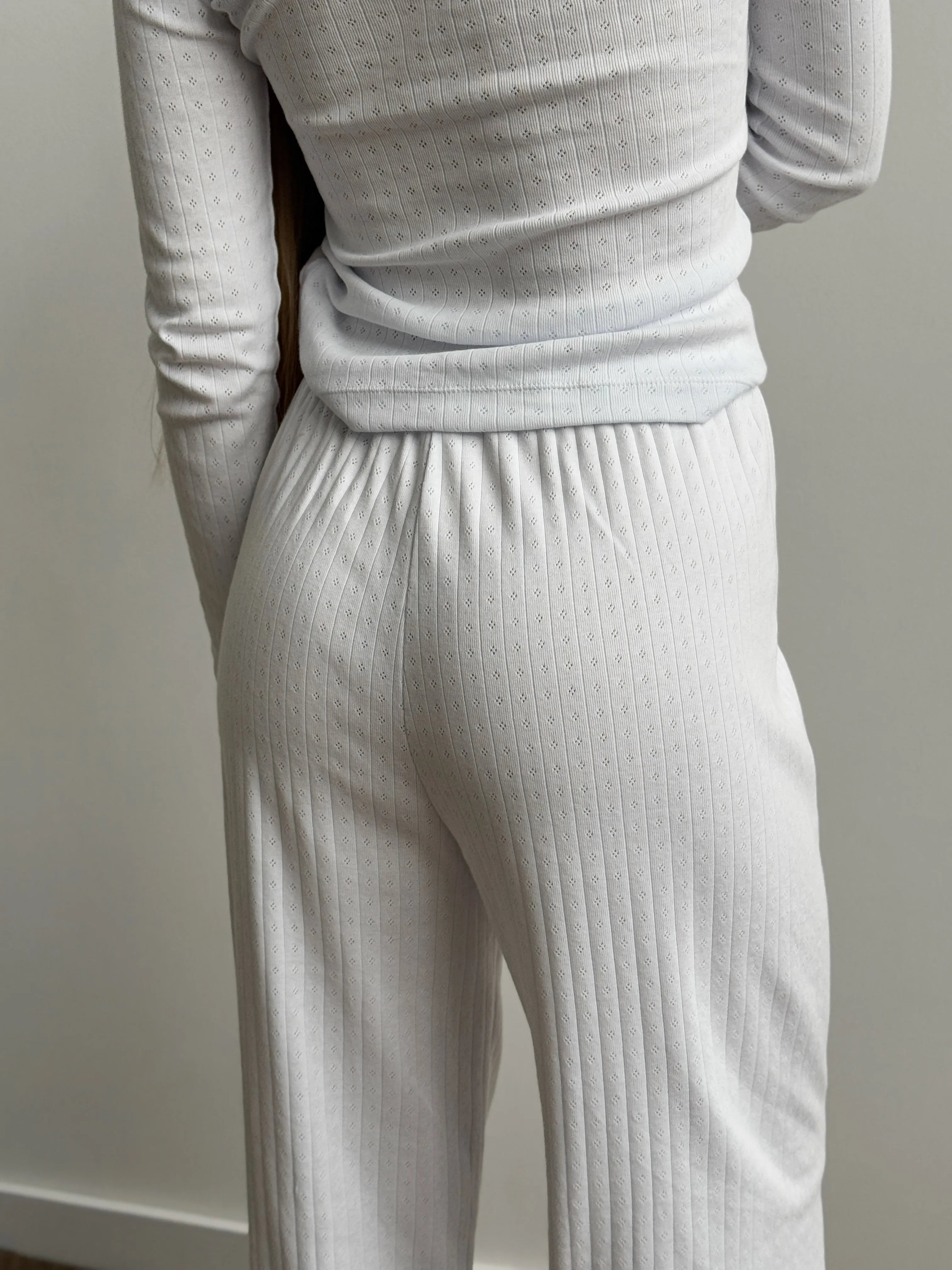 Ribbed knitted suit wide pants + longsleeves white