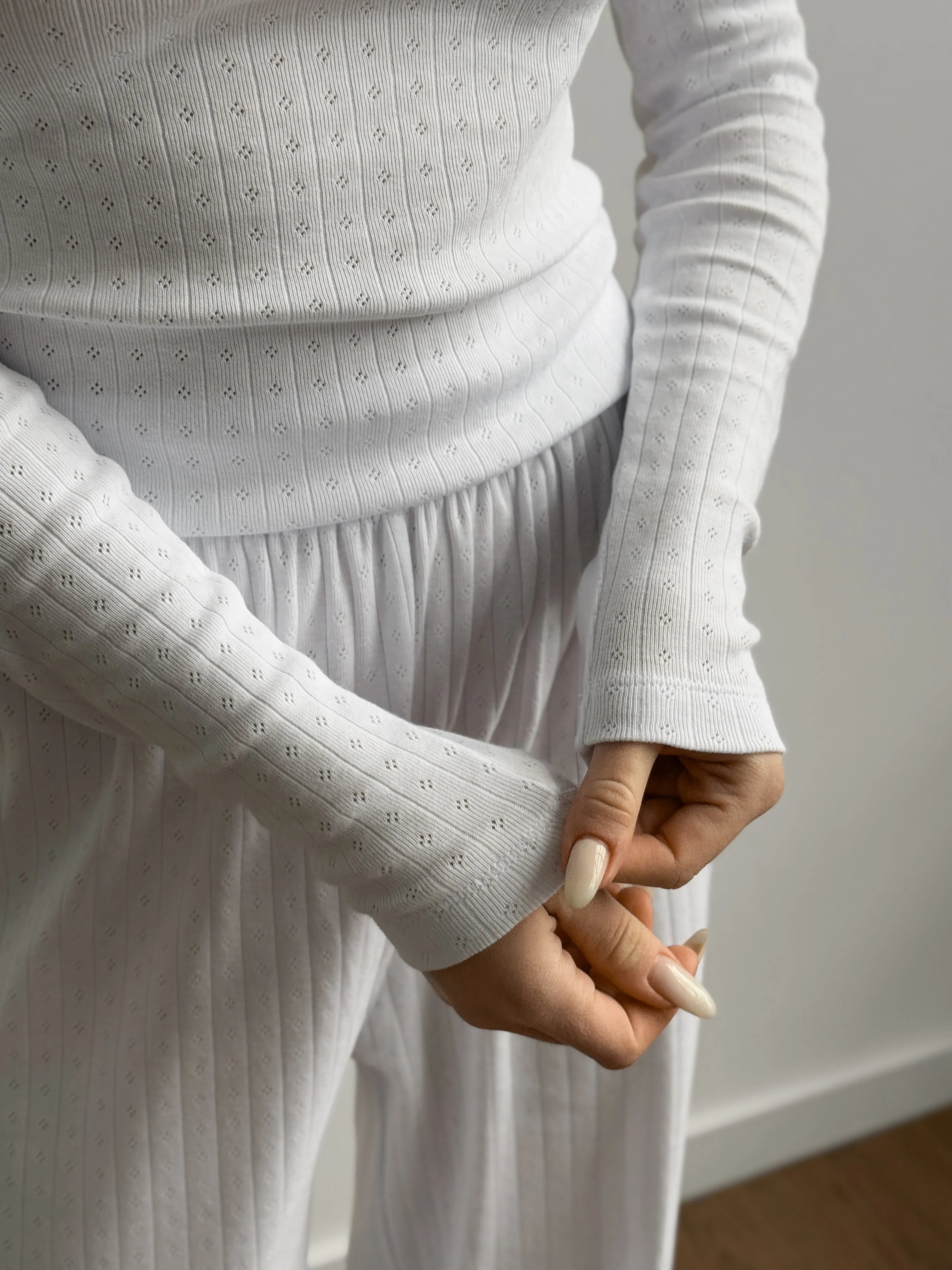 Ribbed knitted suit wide pants + longsleeves white