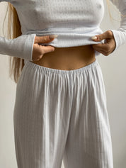 Ribbed knitted suit wide pants + longsleeves white