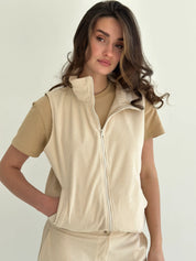 Velvet milk vest