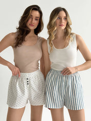 Mono shorts with gull, boiled cotton “black peas on white”