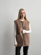 TEDDY brown vest with buttons