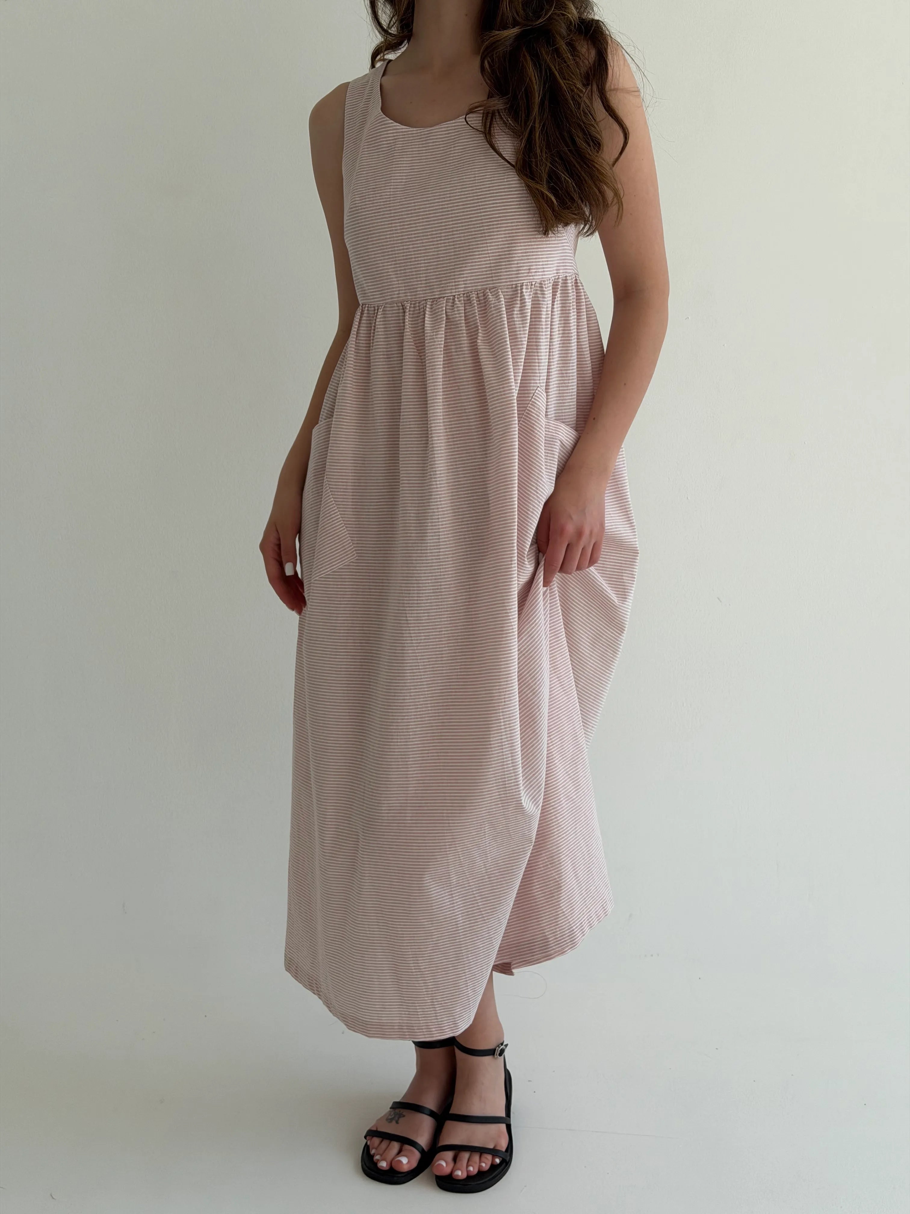 Cotton sundress, thin stripe, with patch pockets, powder/milk