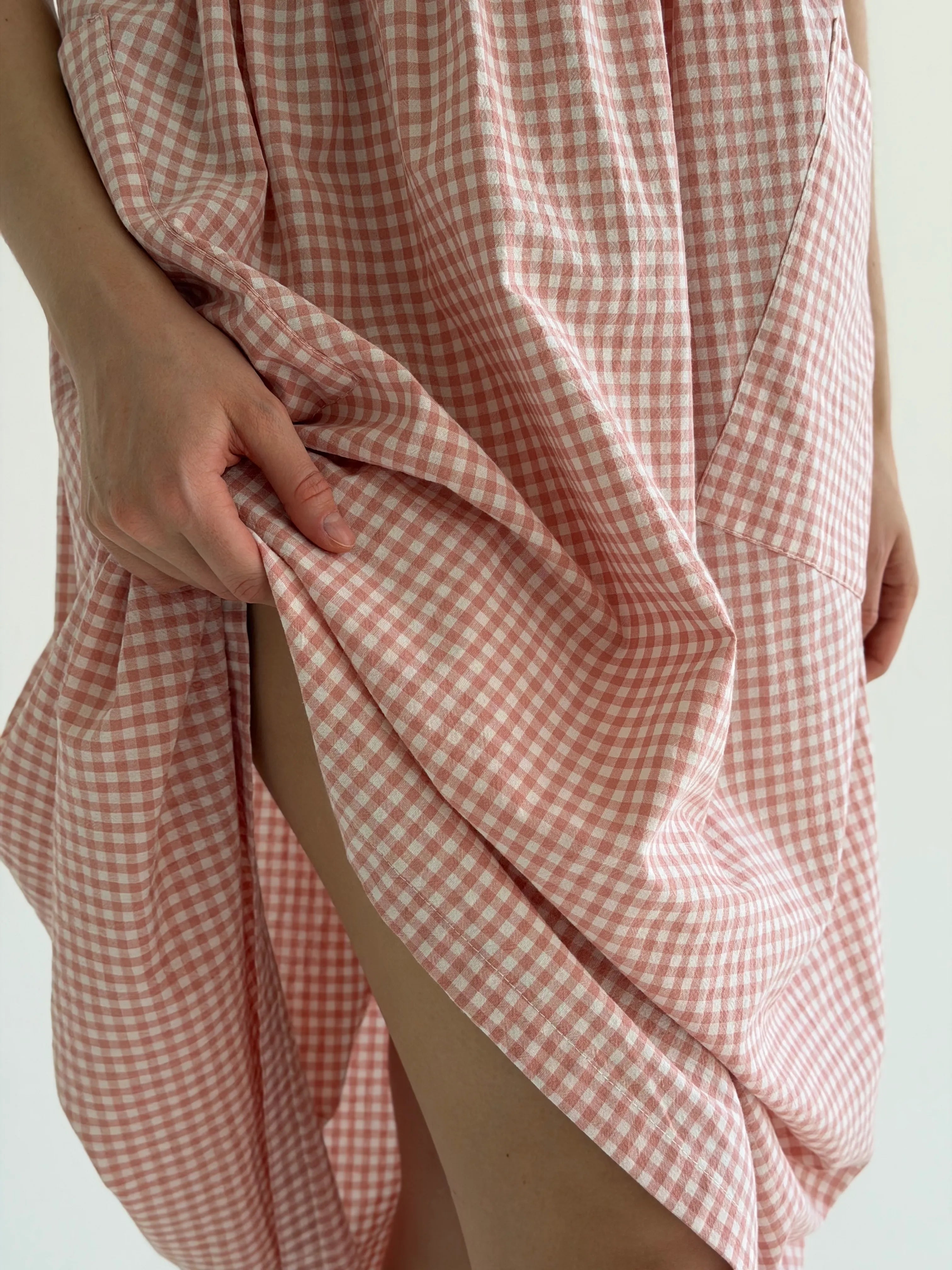 Cotton checkered sundress with patch pockets, powder/milk