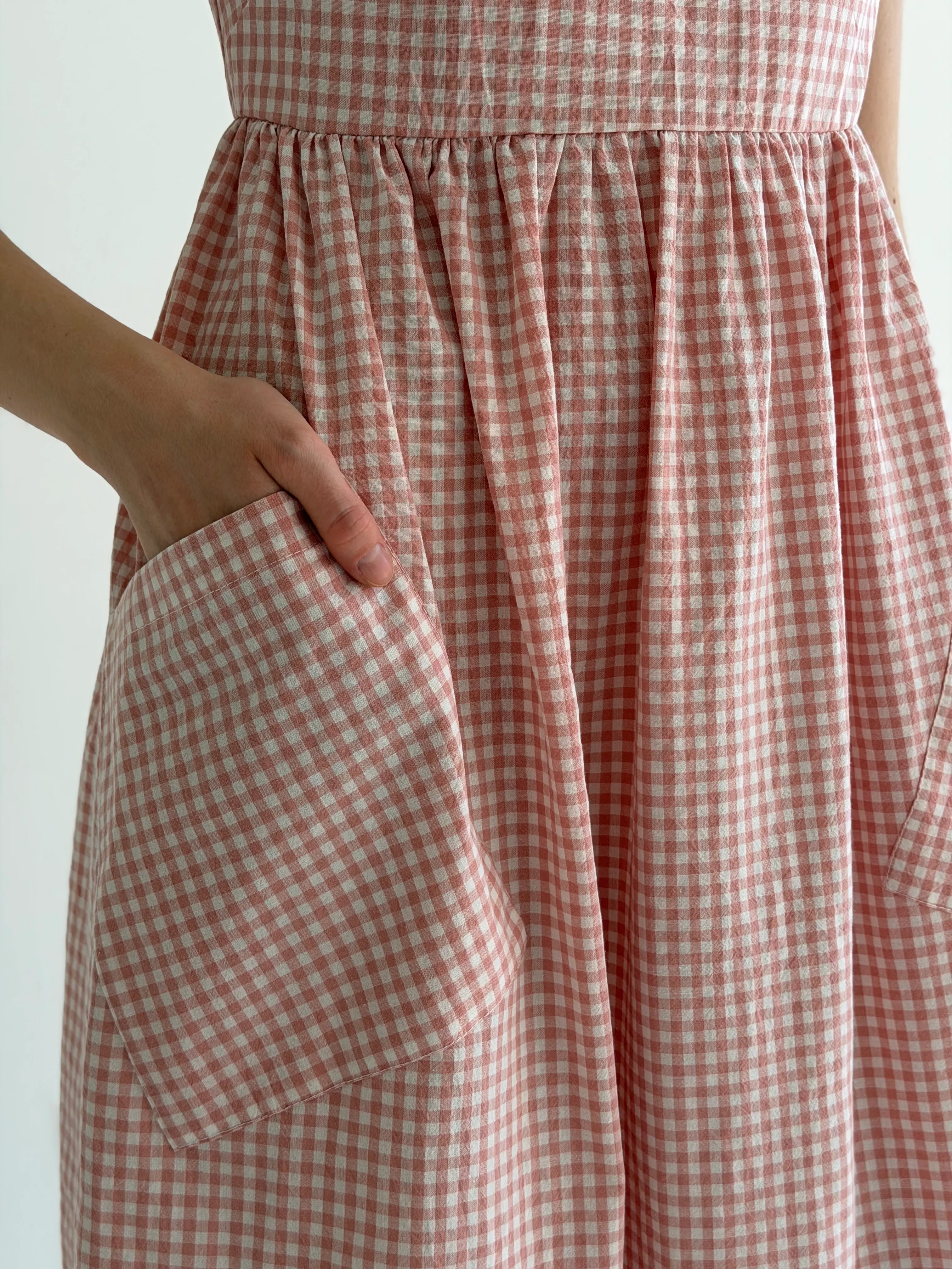 Cotton checkered sundress with patch pockets, powder/milk