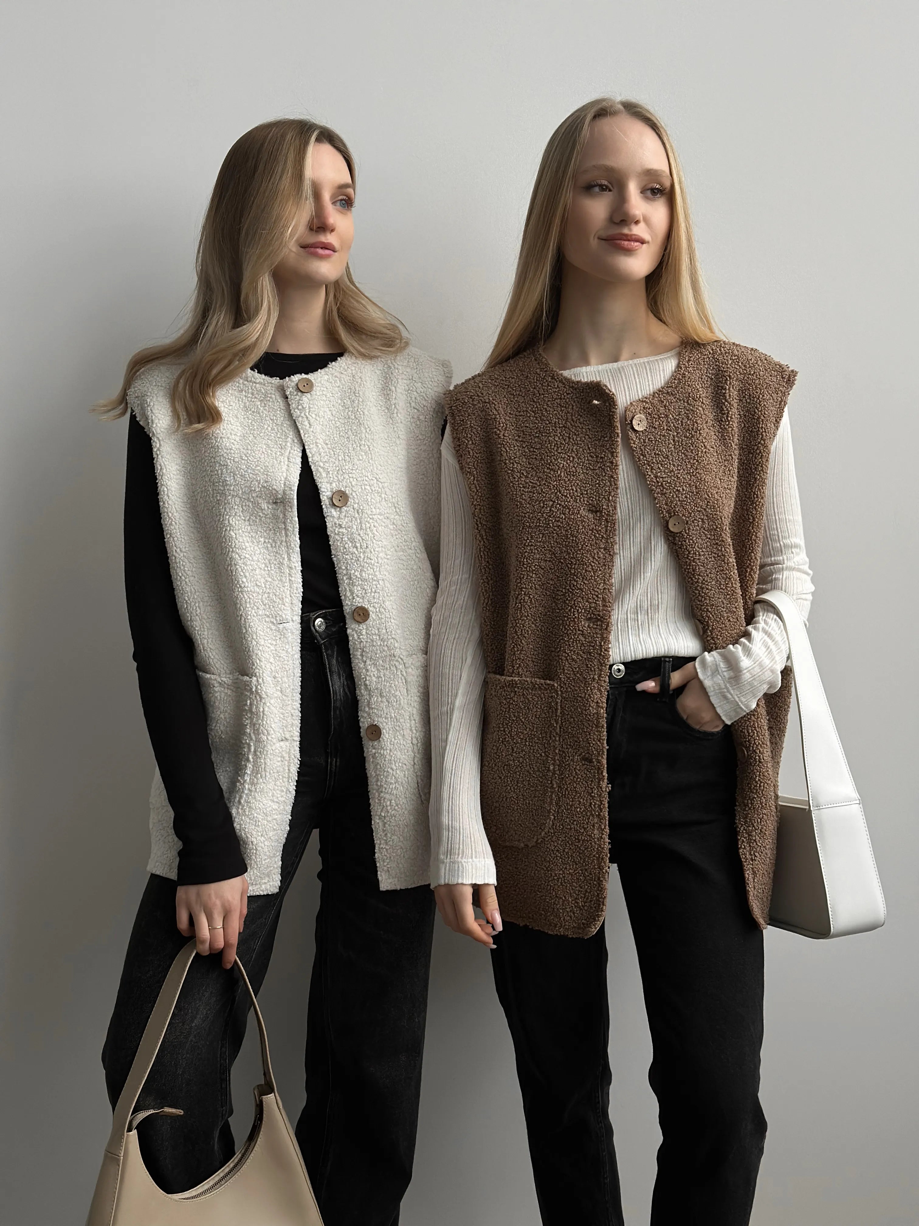 TEDDY brown vest with buttons