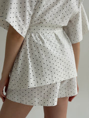 Kimono and shorts suit, boiled cotton, “black and white polka dots”