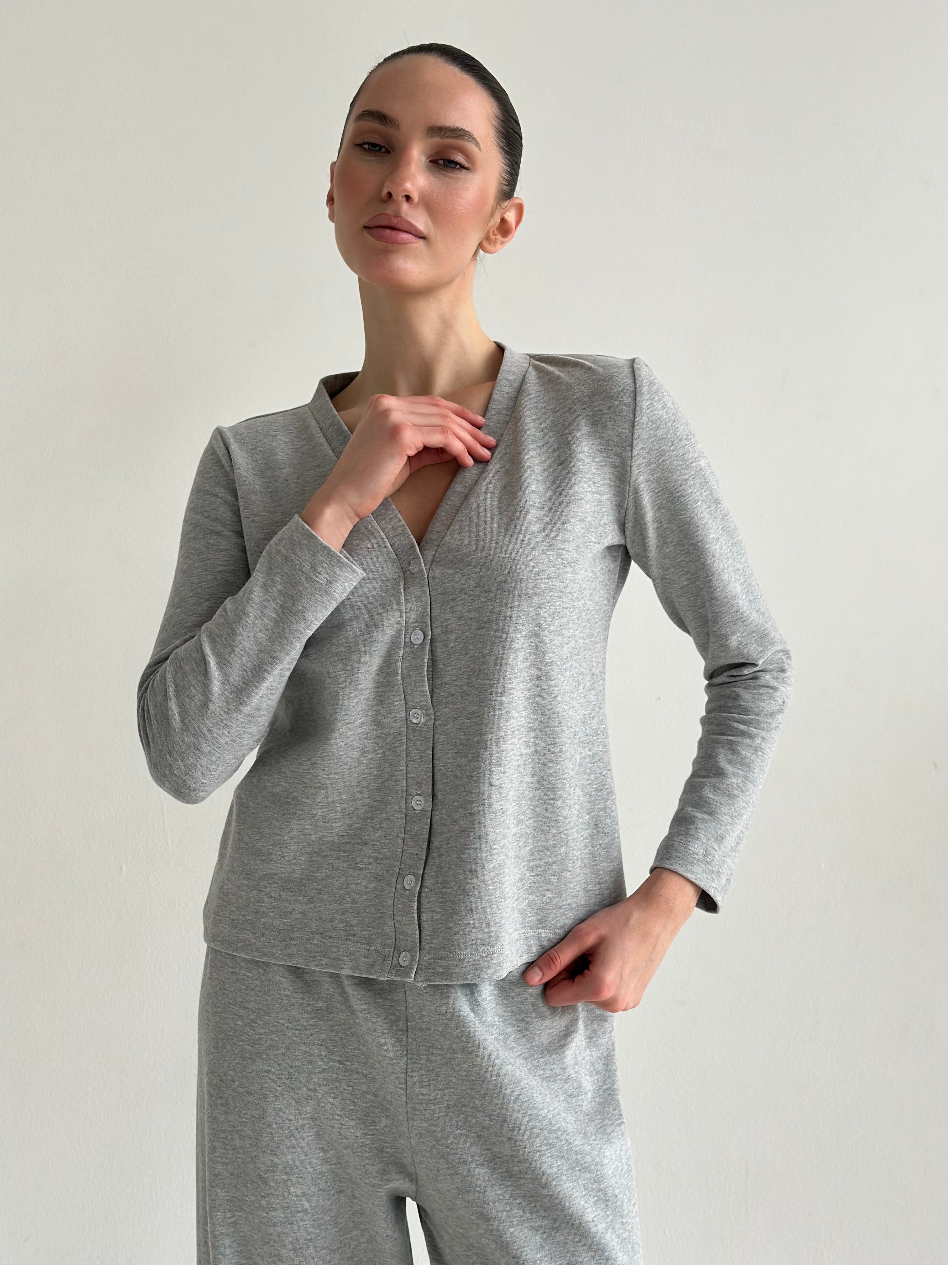Knitwear “Tenderness” Longsleeve with buttons, gray