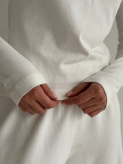 Knitwear “Tenderness” Longsleeve with V-neck white