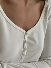 Knitwear “Tenderness” Longsleeve with V-neck white
