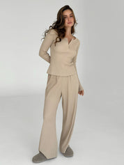 Wide-leg pants in beige waffle knit