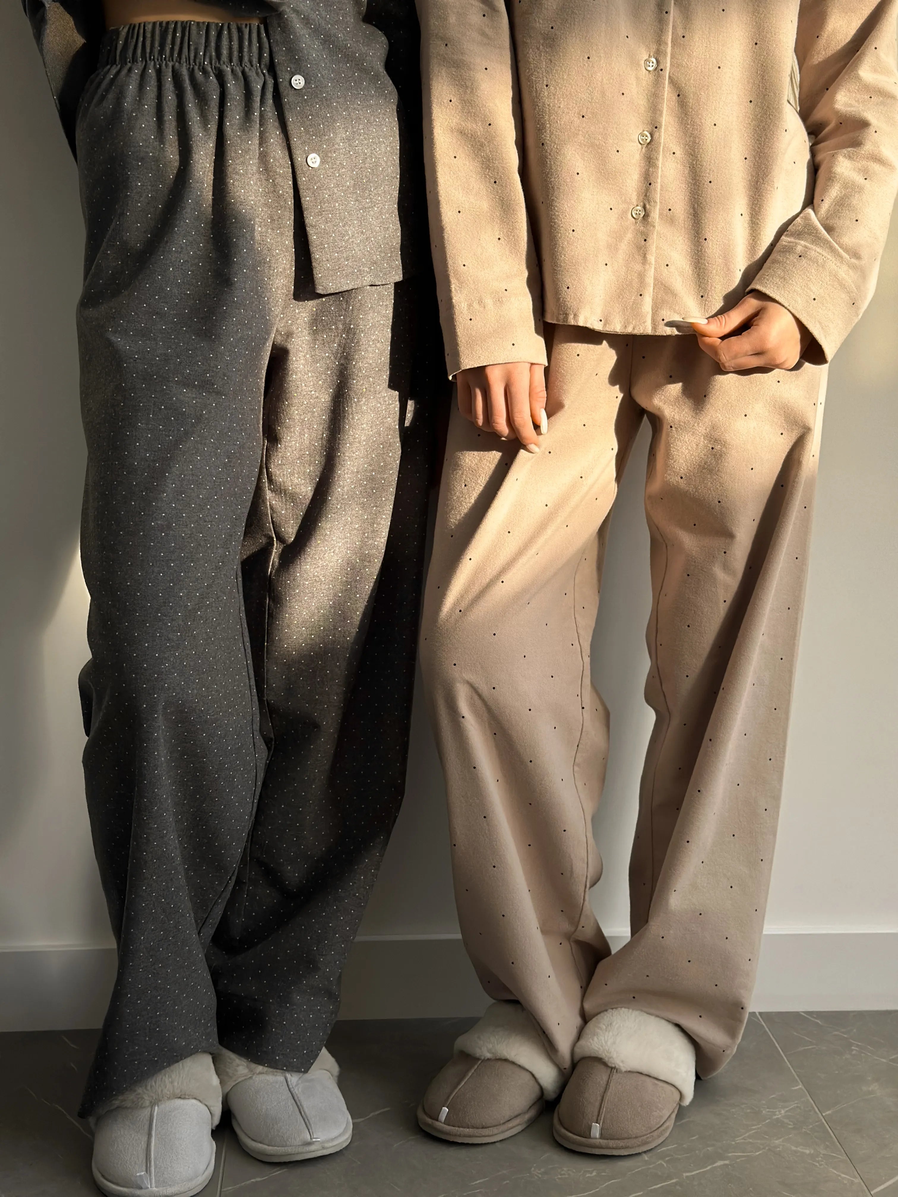 Flannel pajama set beige with small polka dots