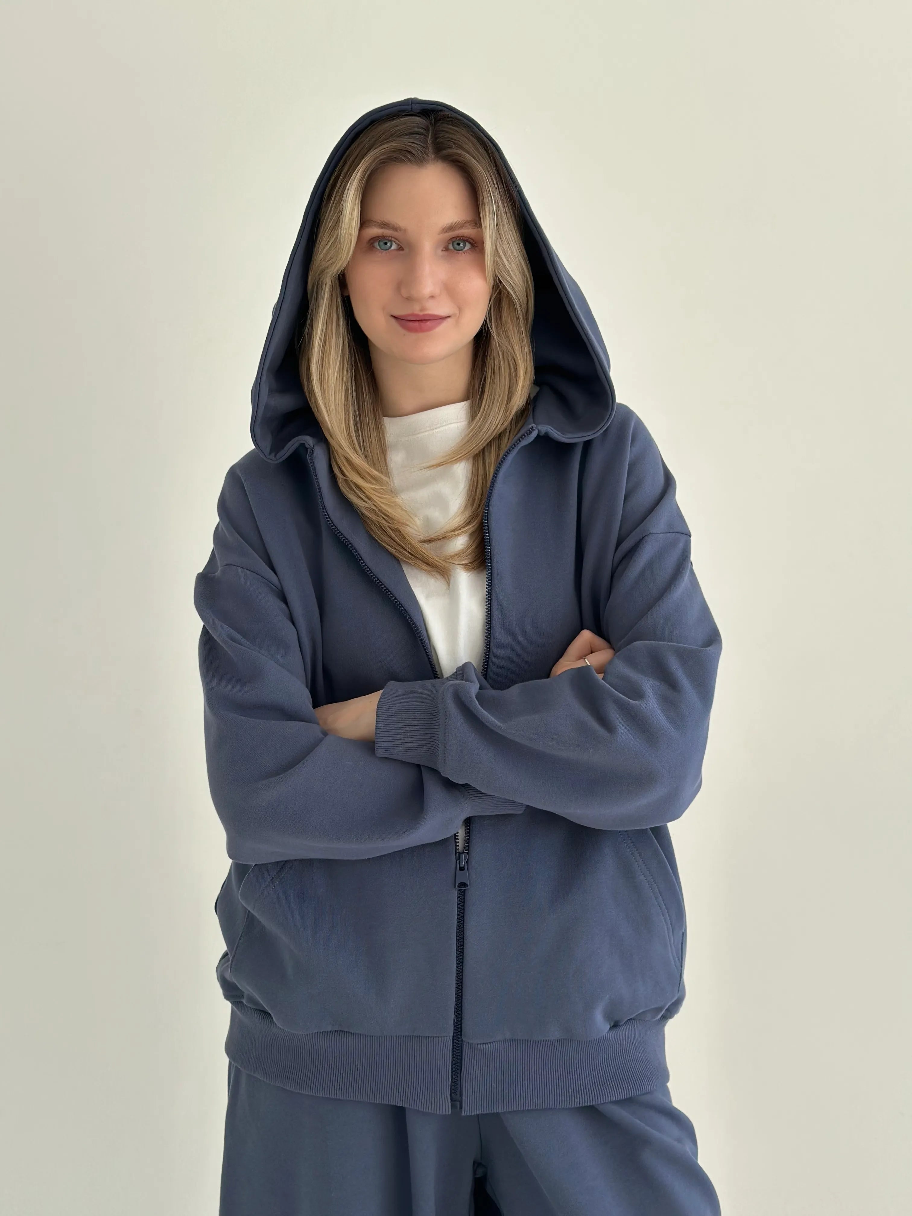 Cotton Sweatshirt with a hood and a zipper, knitwear 3-ply, blue