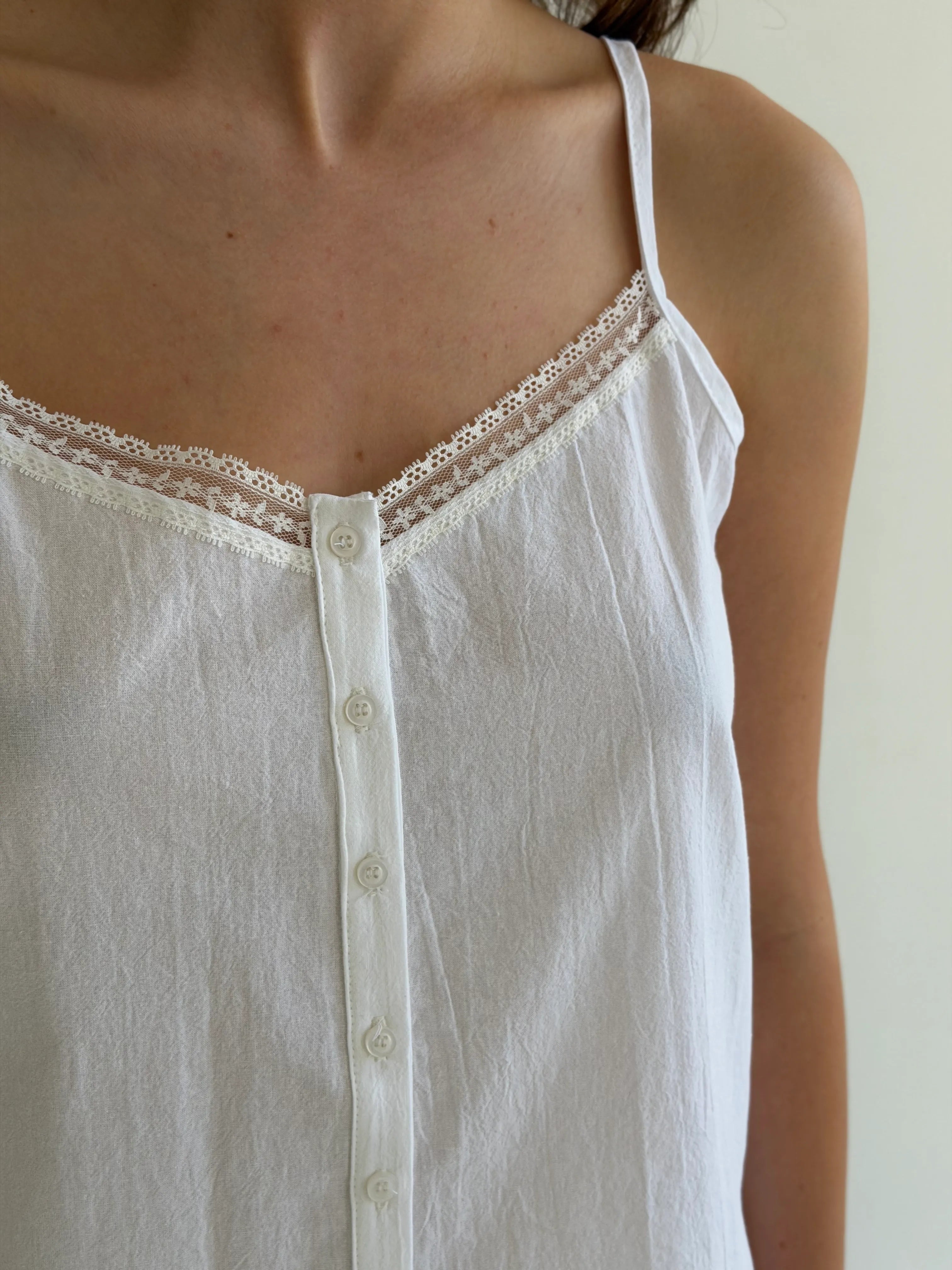 Suit T-shirt and shorts with lace, boiled cotton, plain white