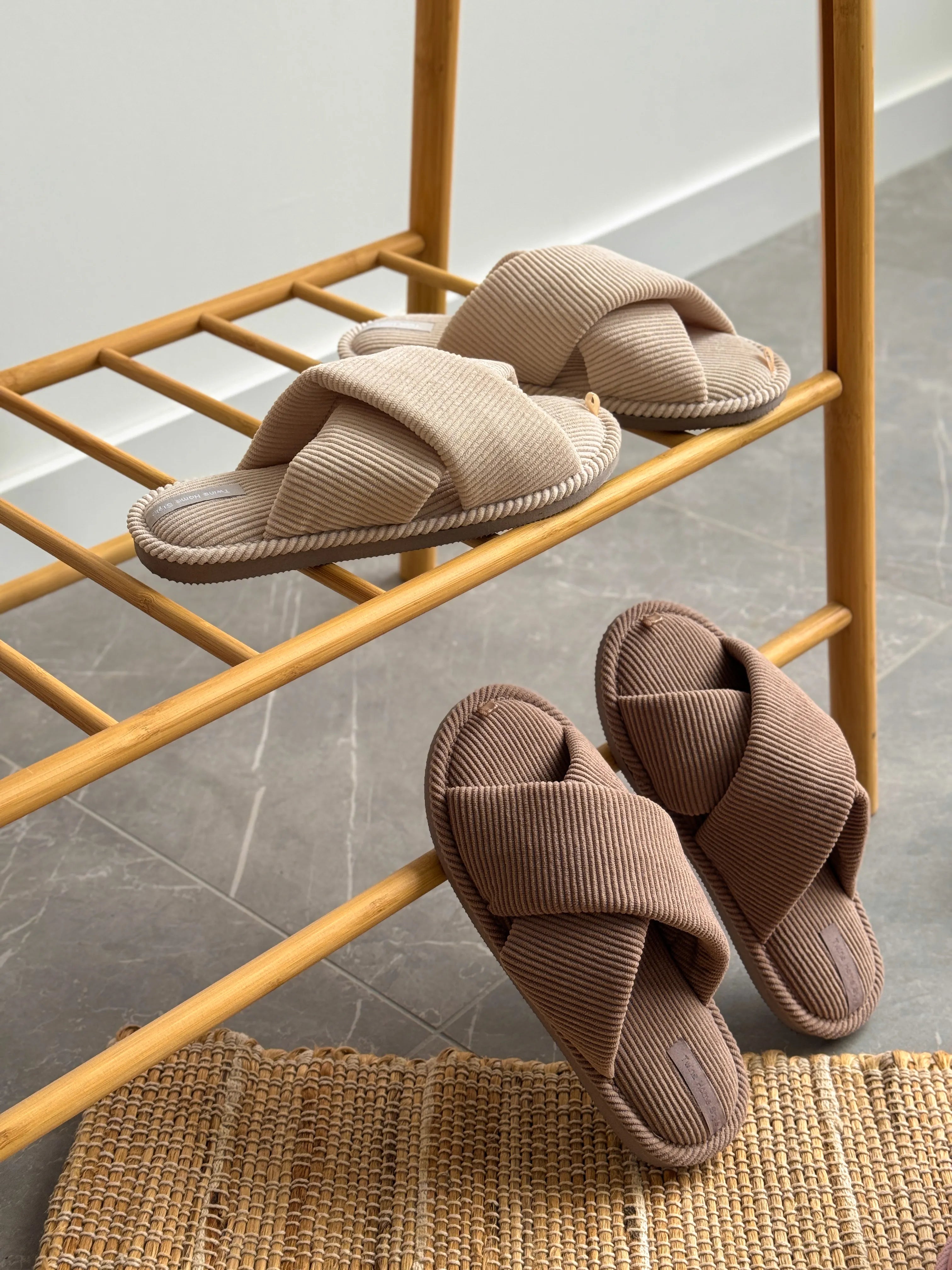 Women's slippers HS-VL mocha velvet