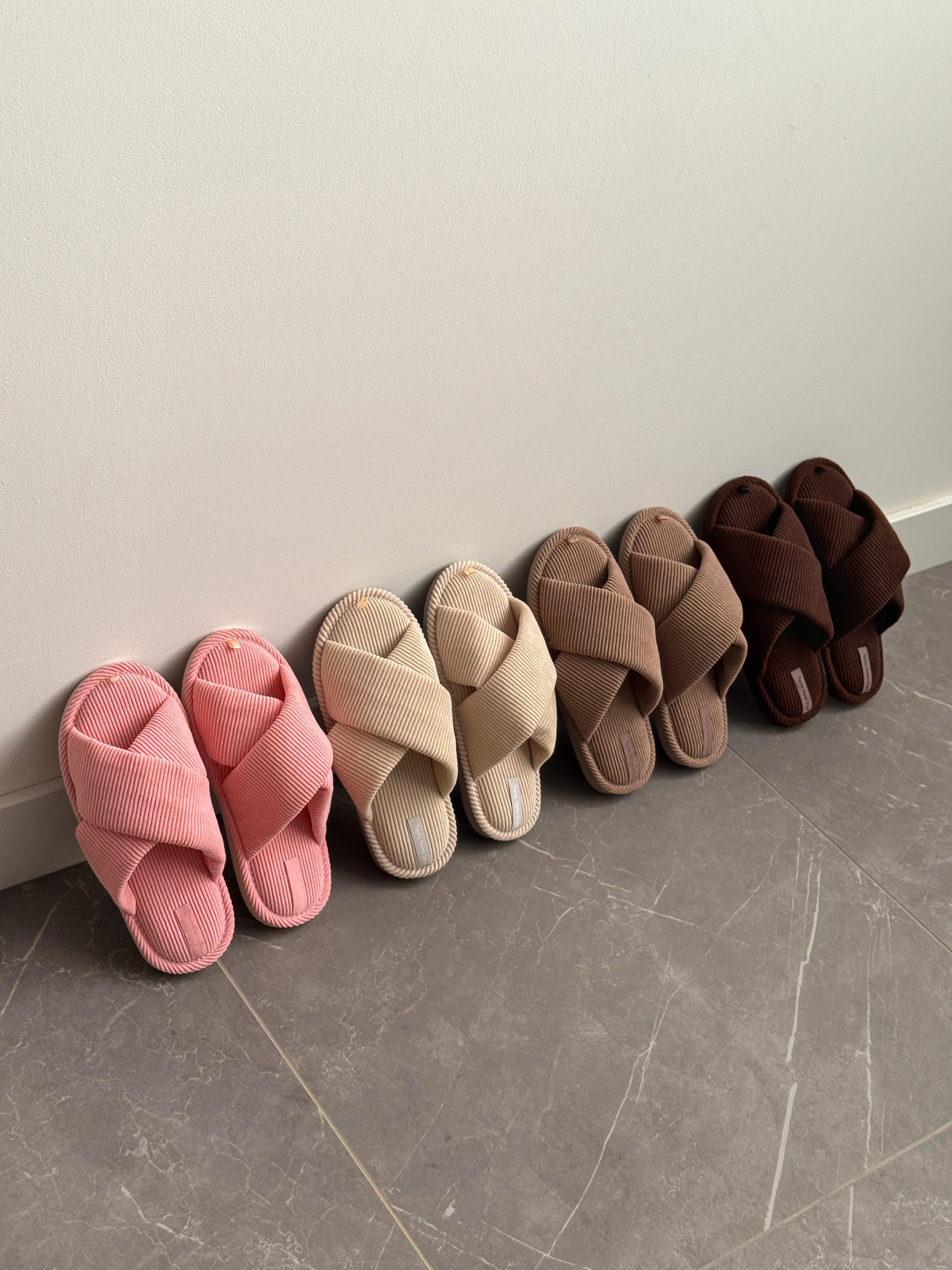 Women's slippers HS-VL velveteen milk