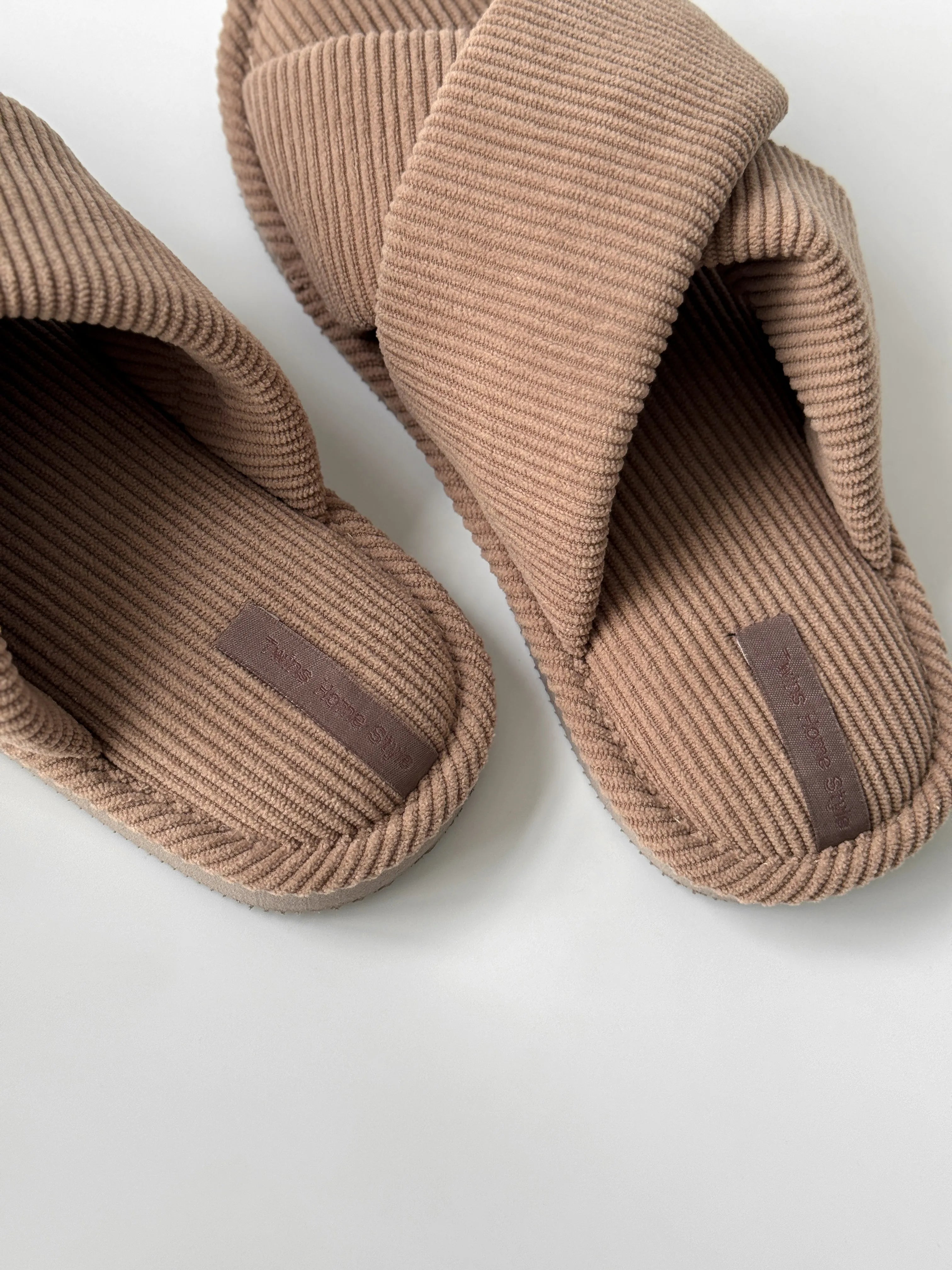 Women's slippers HS-VL mocha velvet