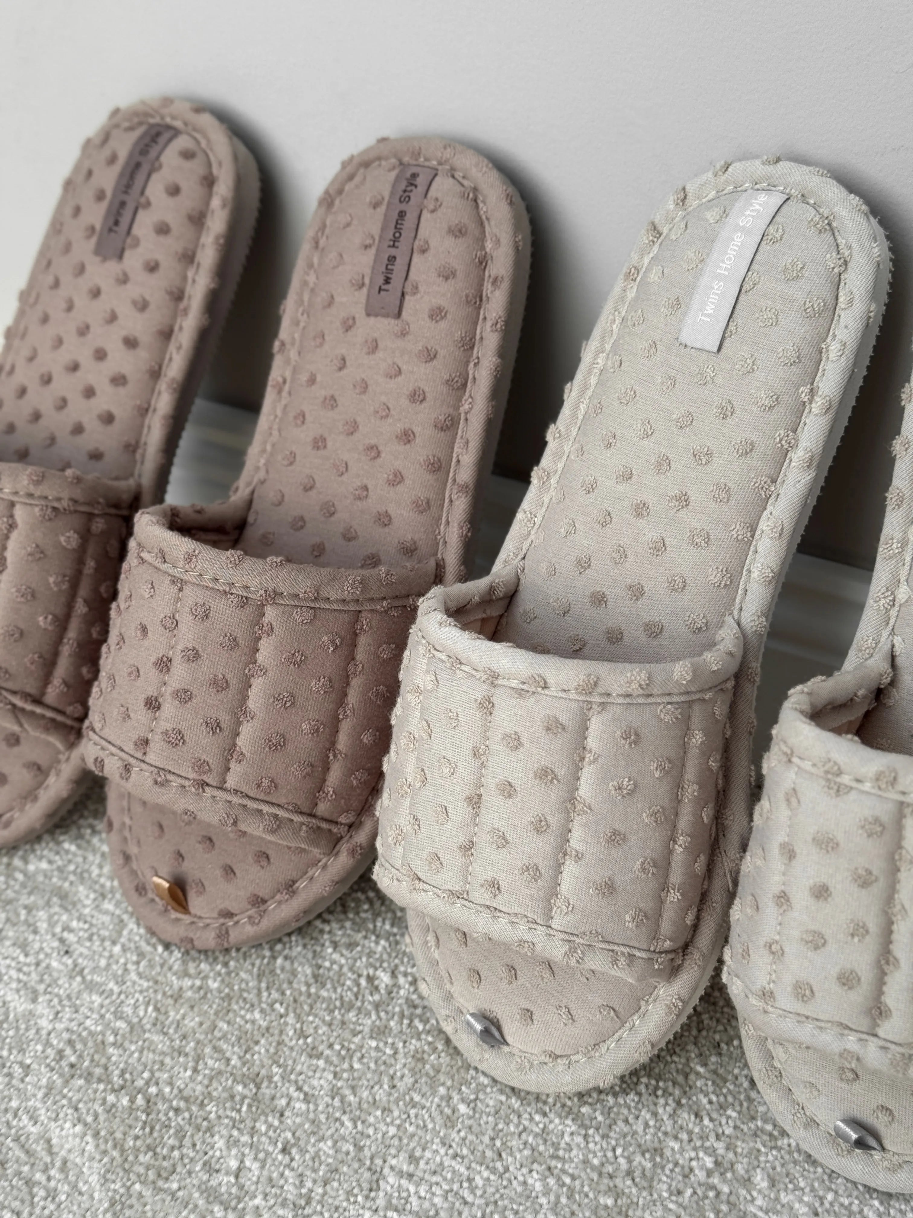 Women's slippers HS-VL points beige