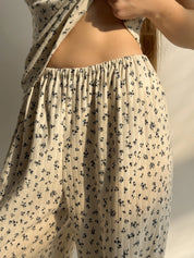 Ribbed wide pants milky blue with a little flower
